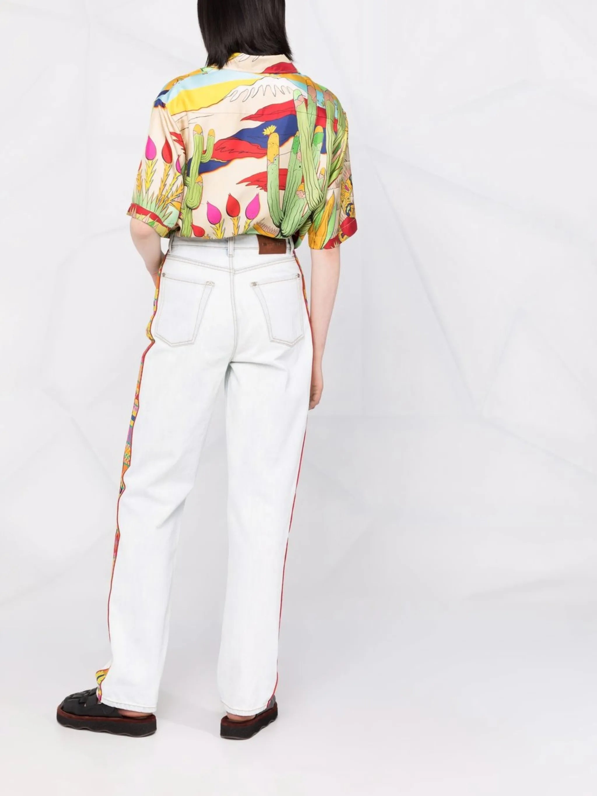 embroidered-trim straight-leg jeans