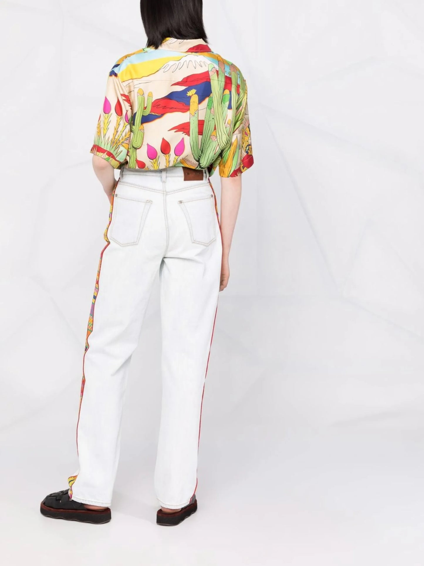 embroidered-trim straight-leg jeans