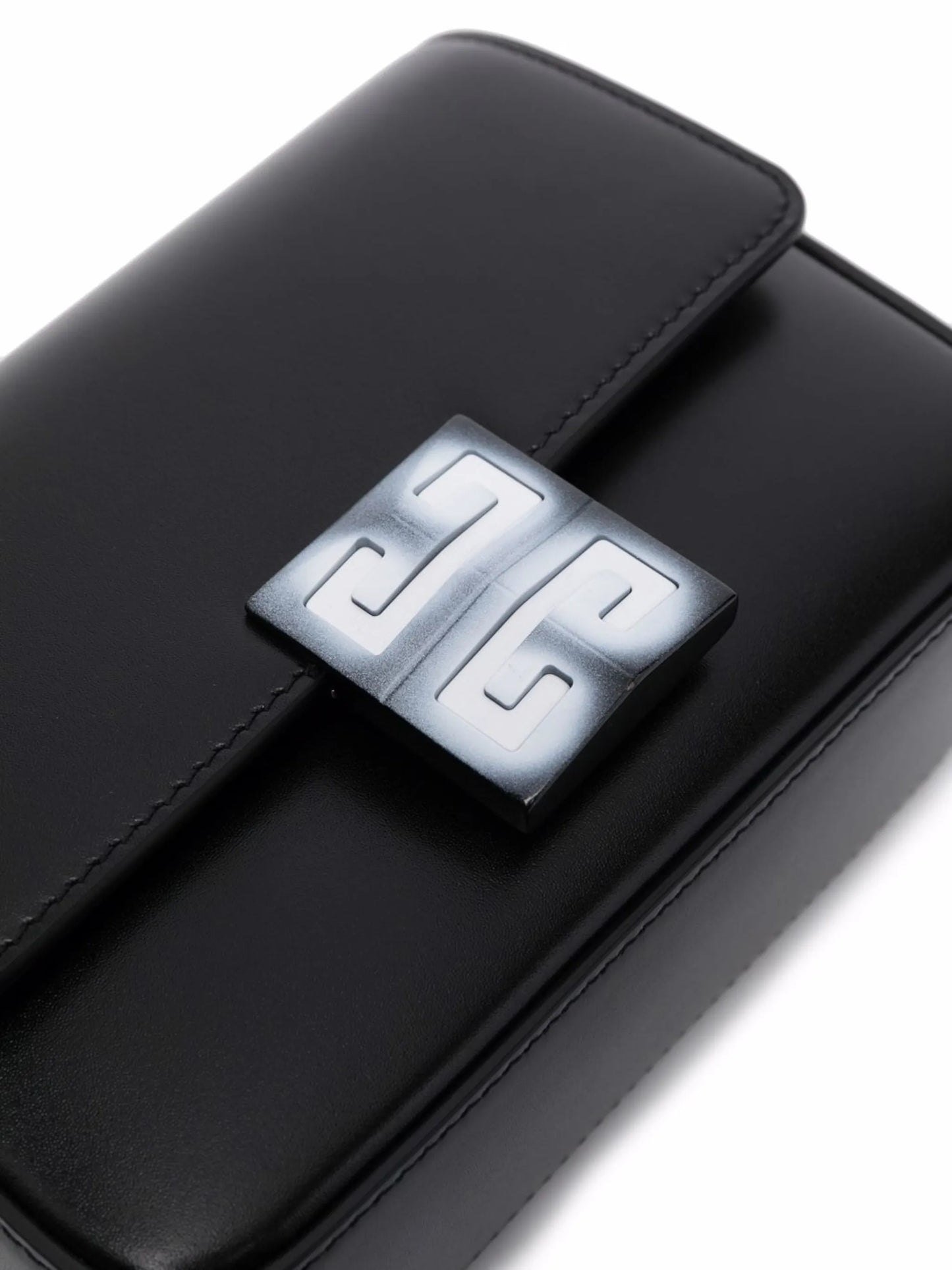 x Chito small 4G bag