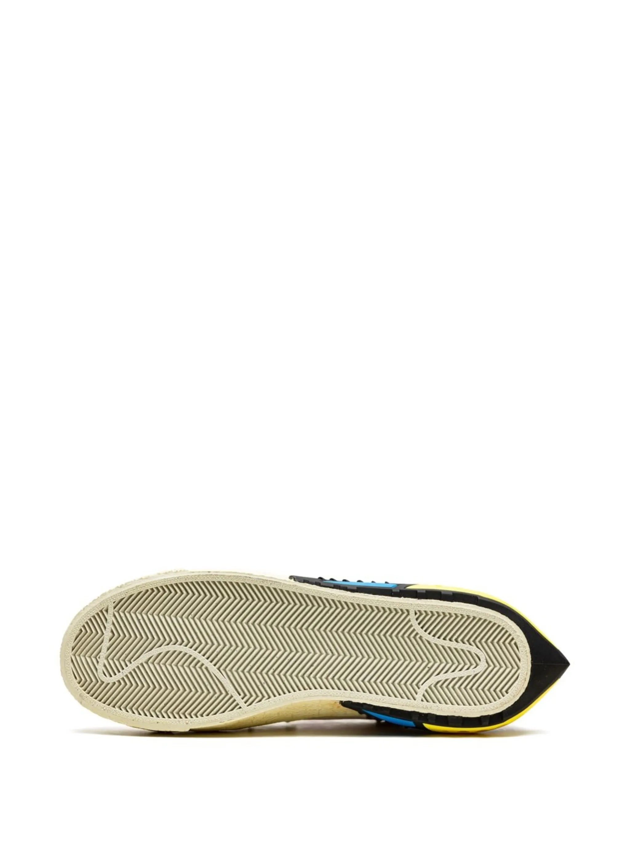 Blazer Low 