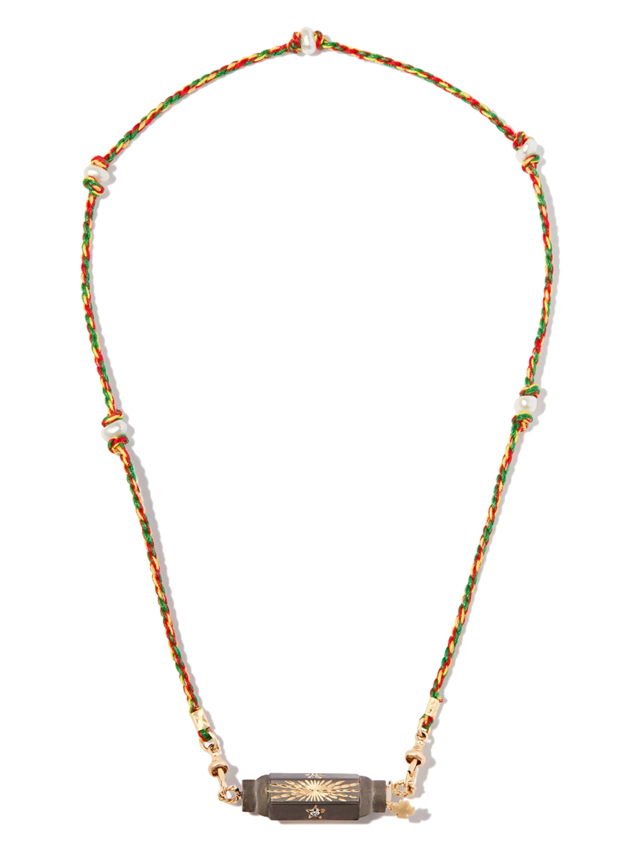 14kt yellow gold Shining Star pendant necklace