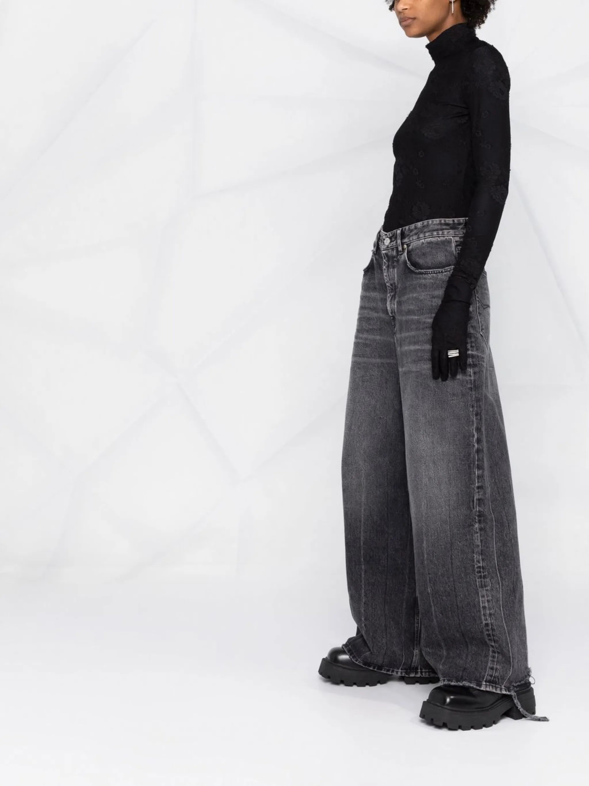 turtleneck glove top