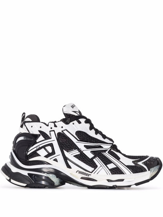 Runner low-top sneakers