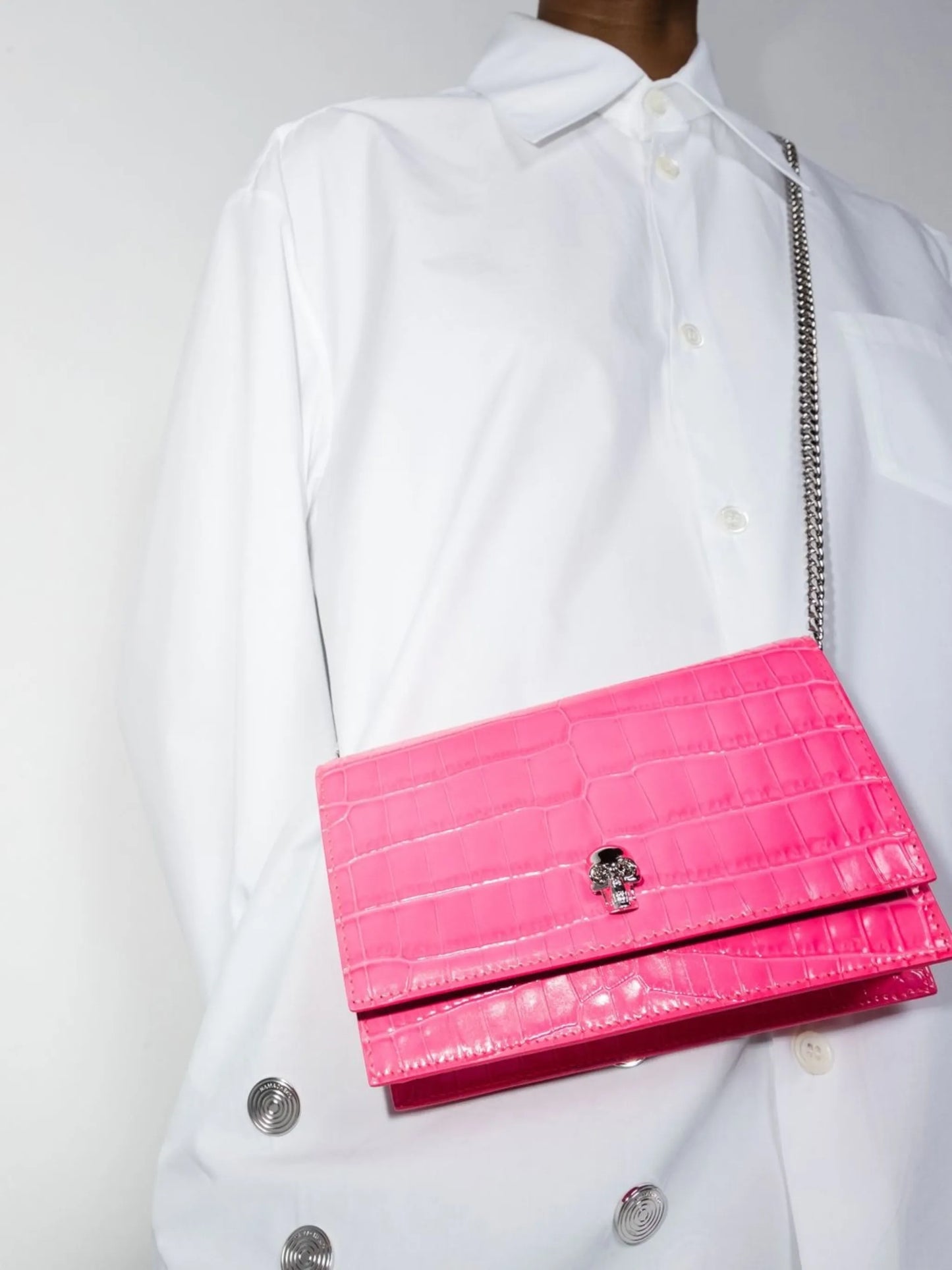 mini skull crocodile-embossed tote bag