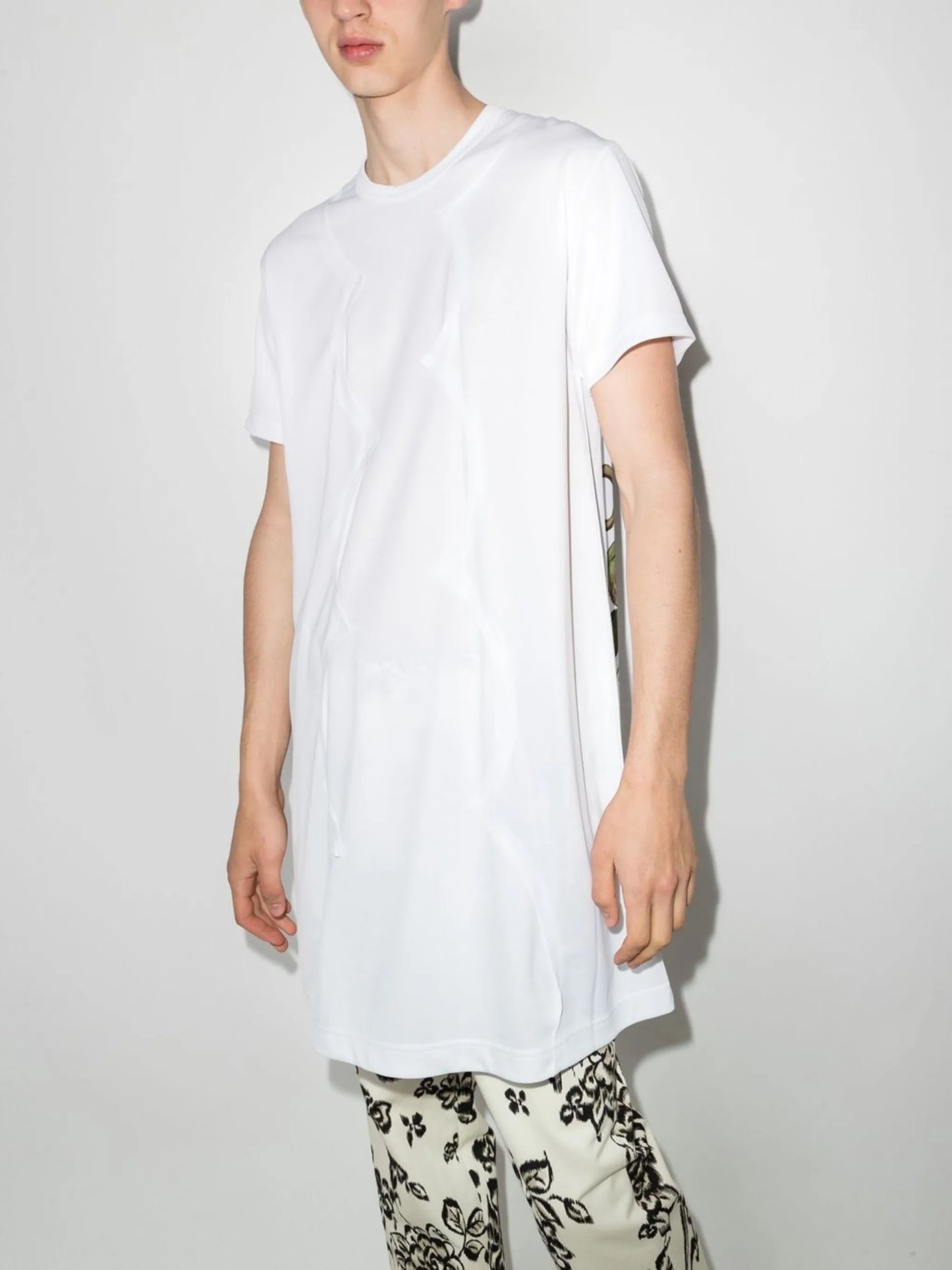graphic-print crew neck T-shirt
