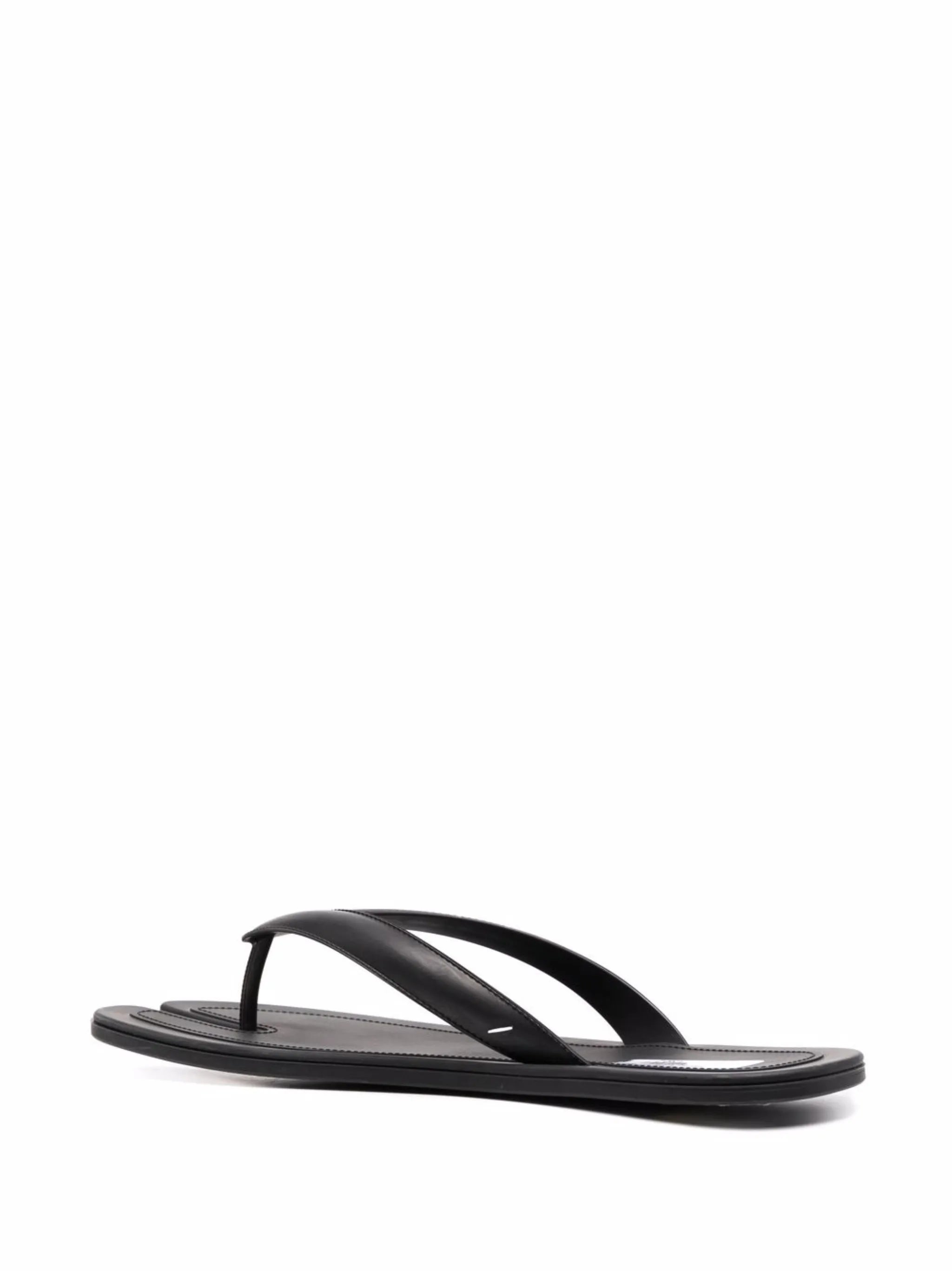 split sole flip-flops