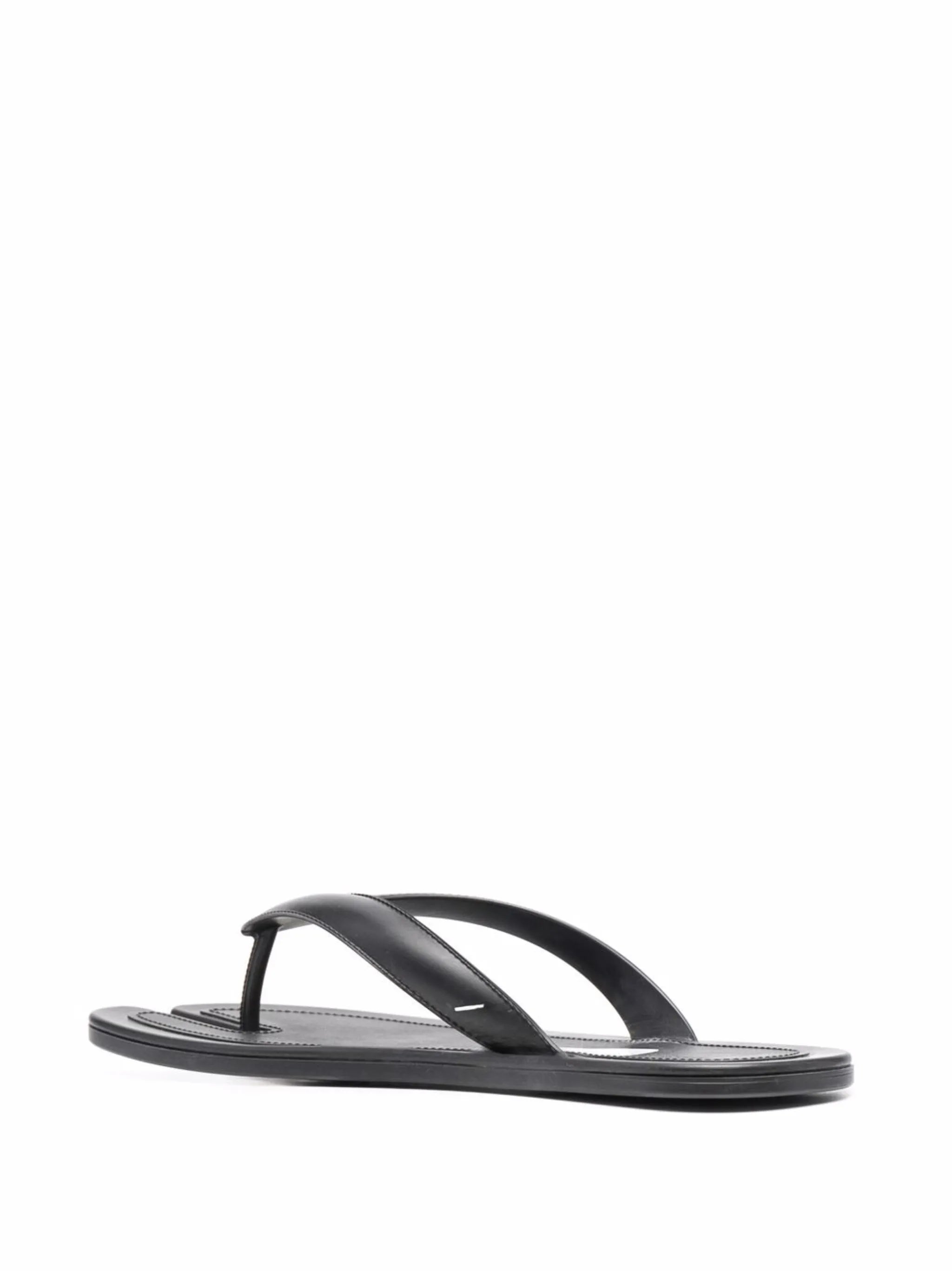 Tabi flip-flops