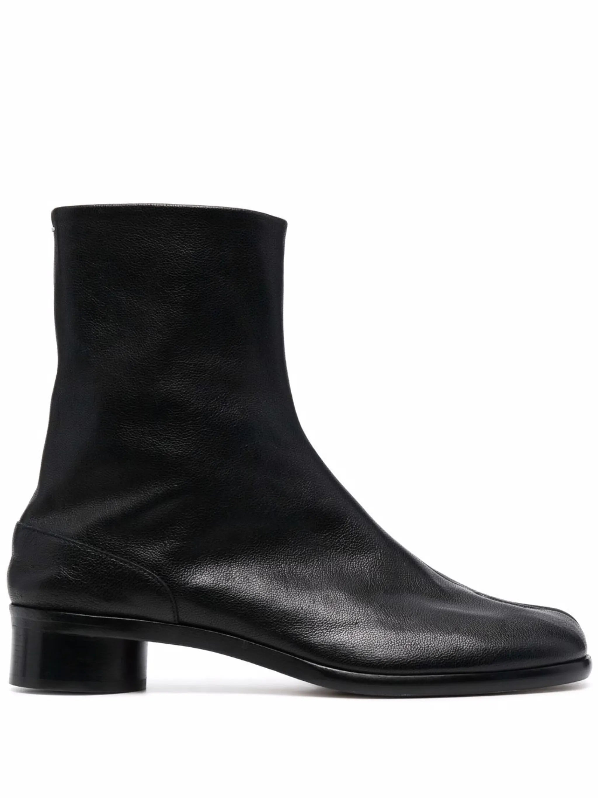 Tabi ankle boots
