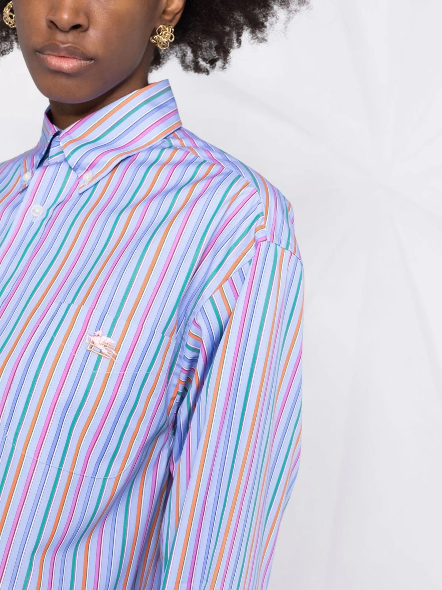 Pegaso-embroidered striped shirt