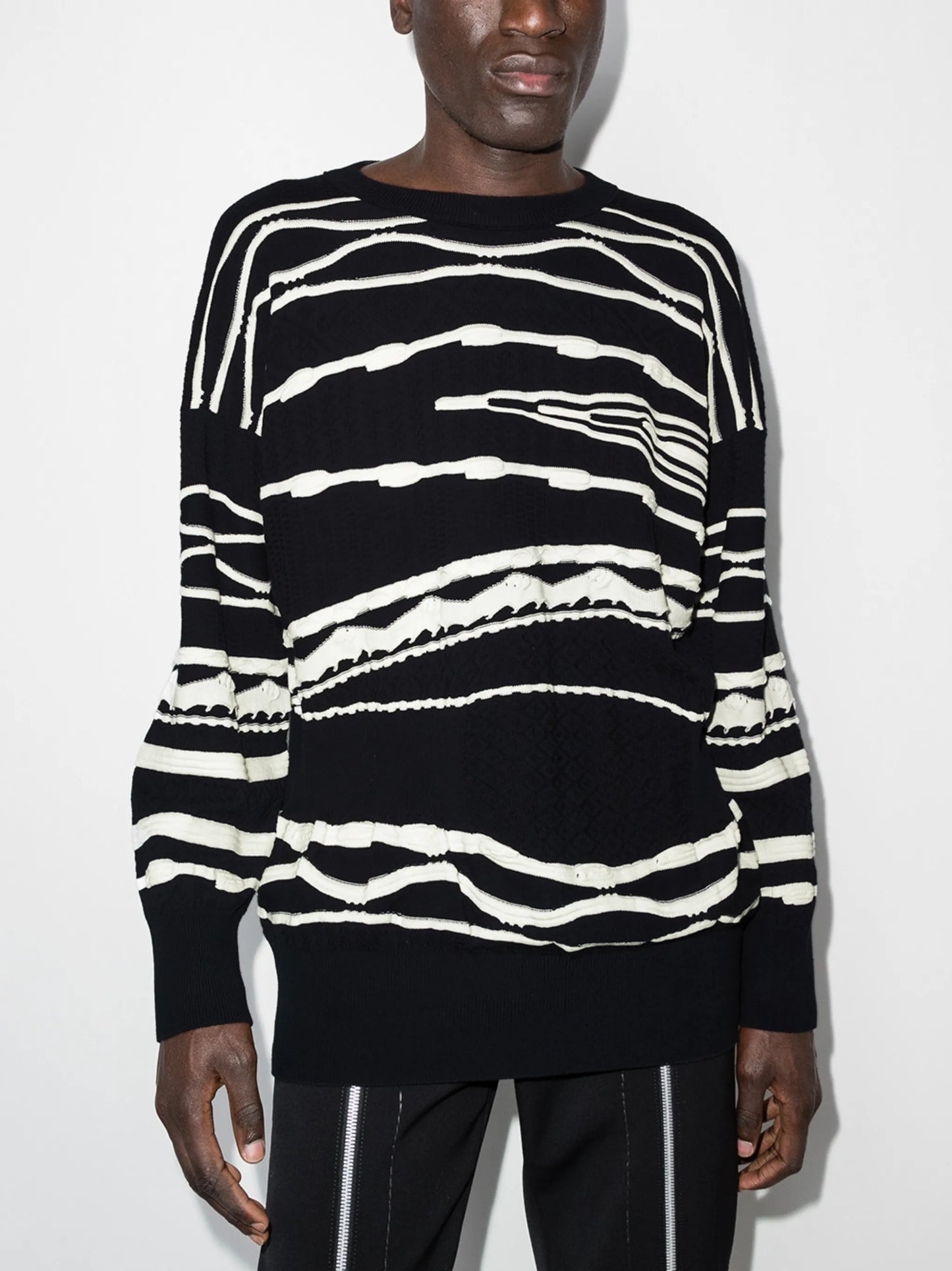 abstract-pattern drop-shoulder jumper