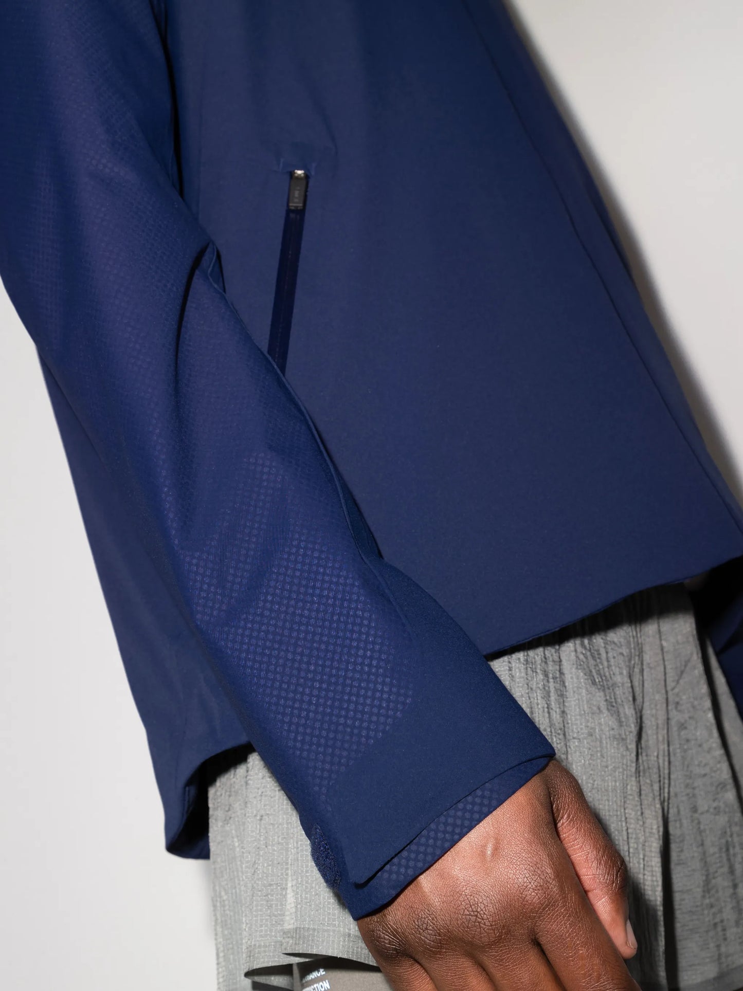 Bothy 2L two-tone lightweight jacket