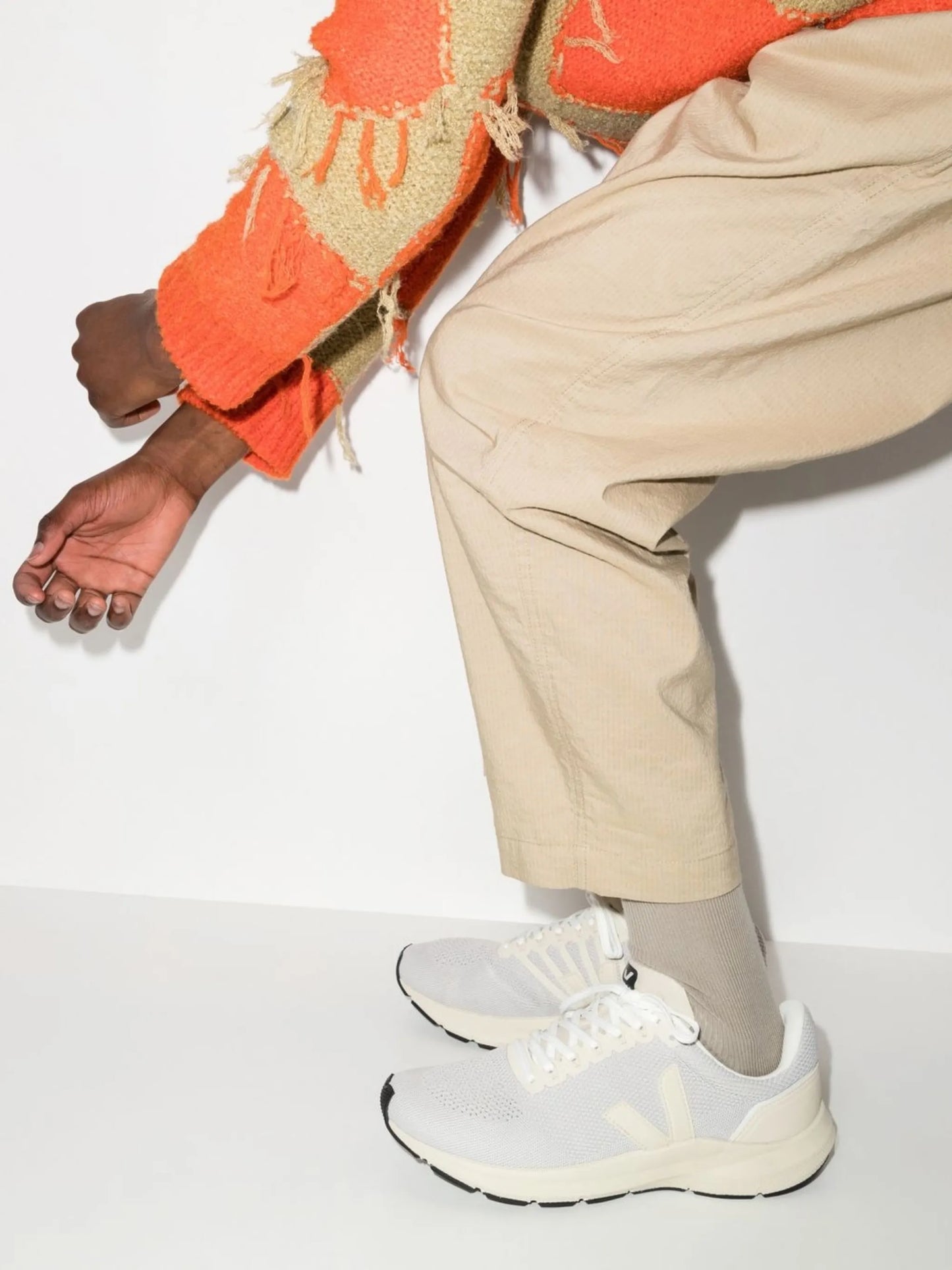 logo-patch low-top sneakers