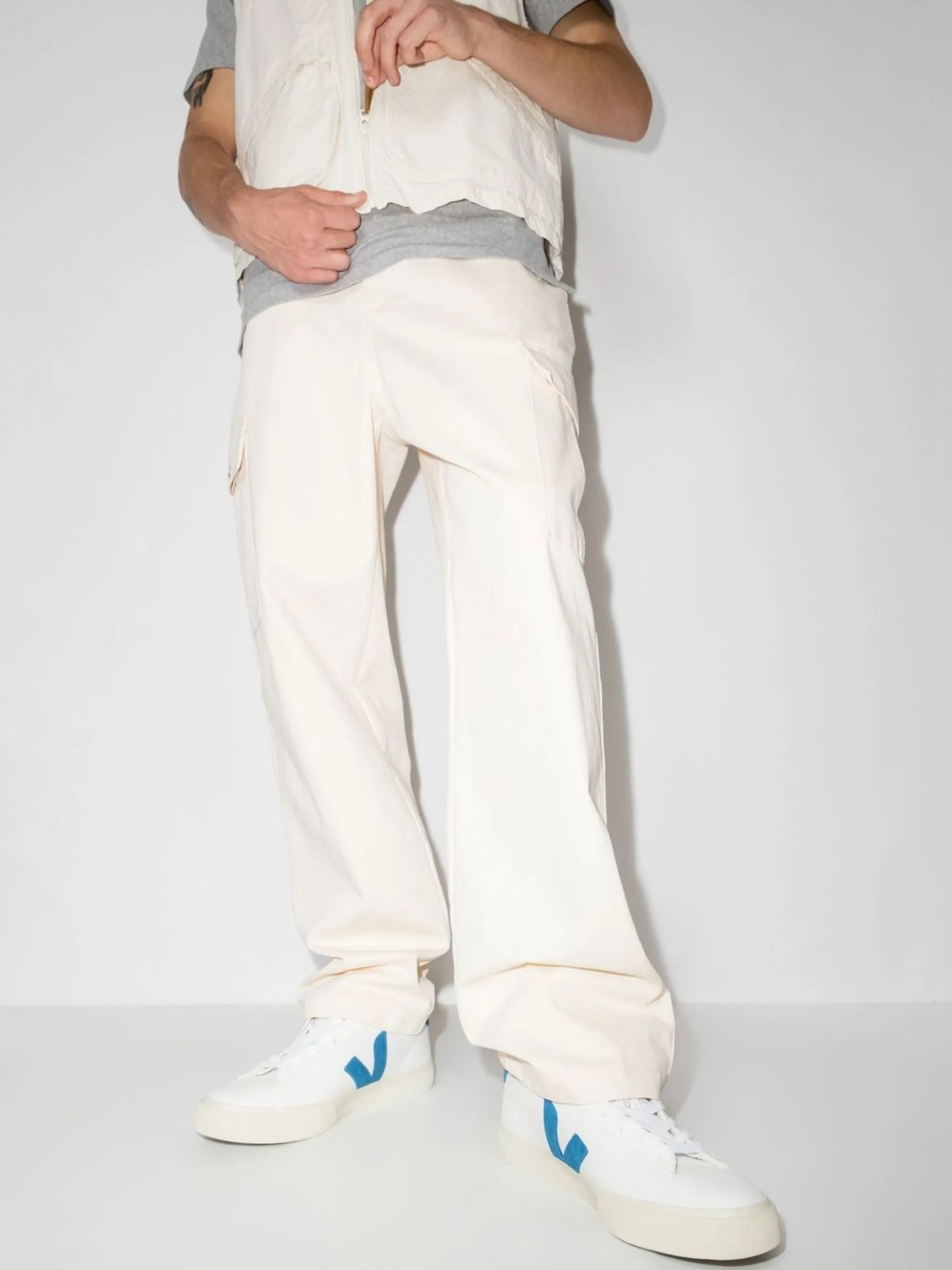 logo-patch lace-up sneakers