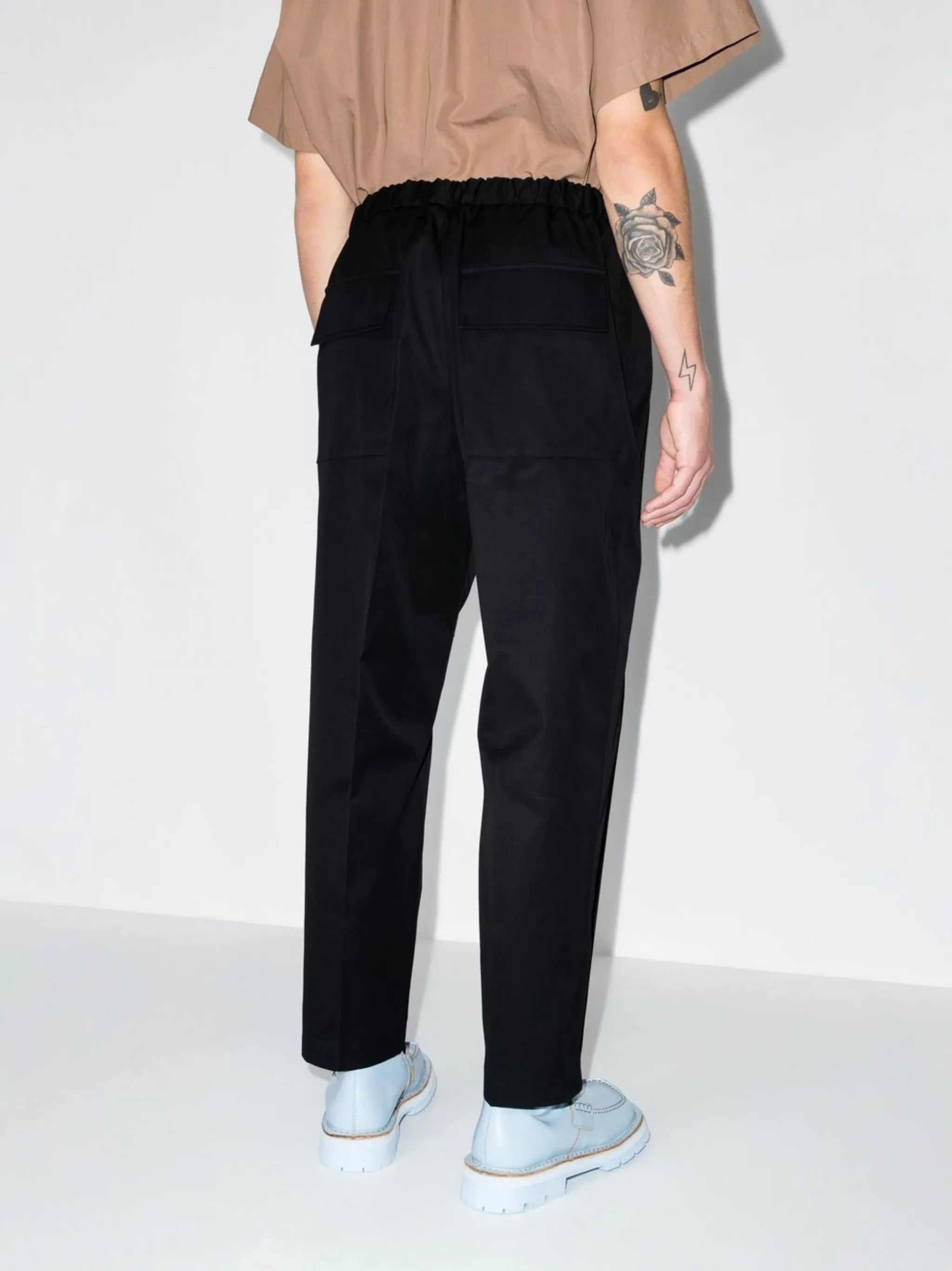 straight-leg trousers