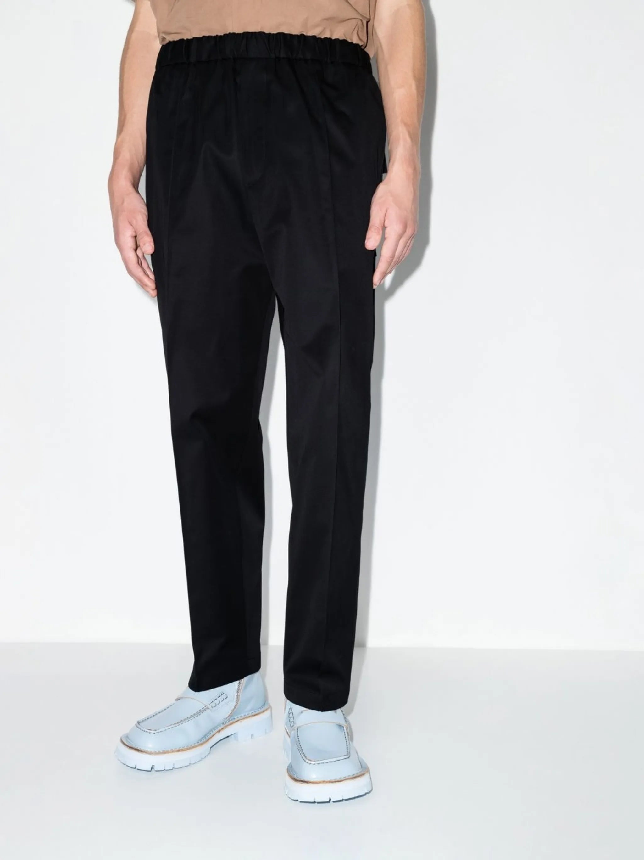 straight-leg trousers
