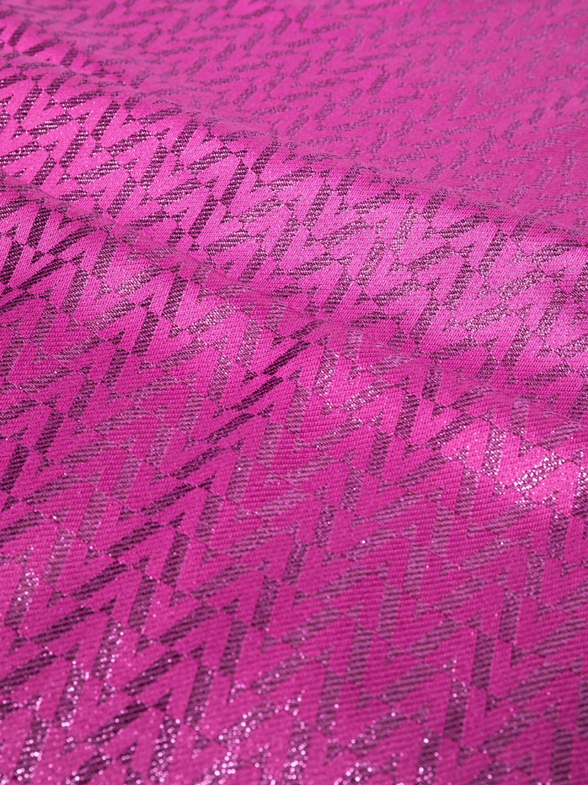 Optical Valentino metallic scarf