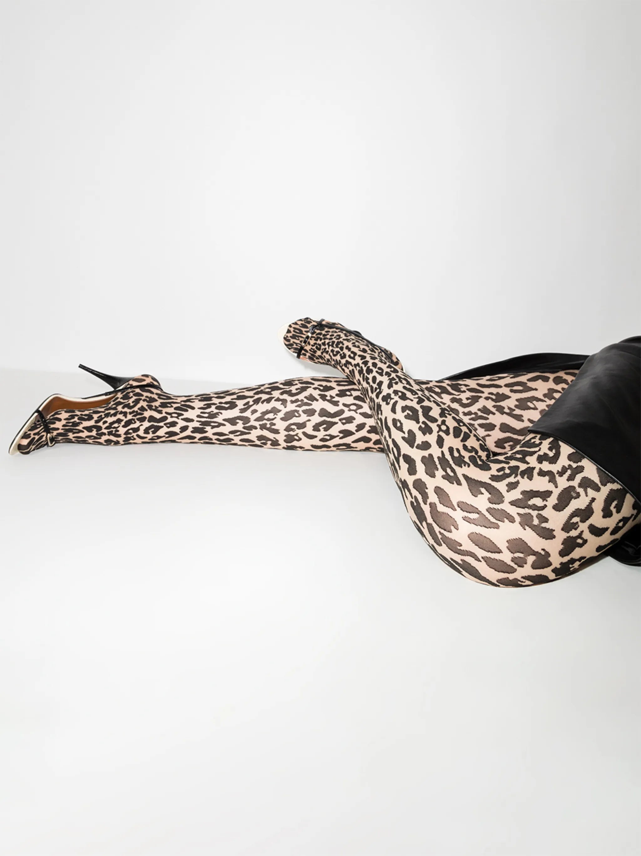 leopard-print high-rise thights