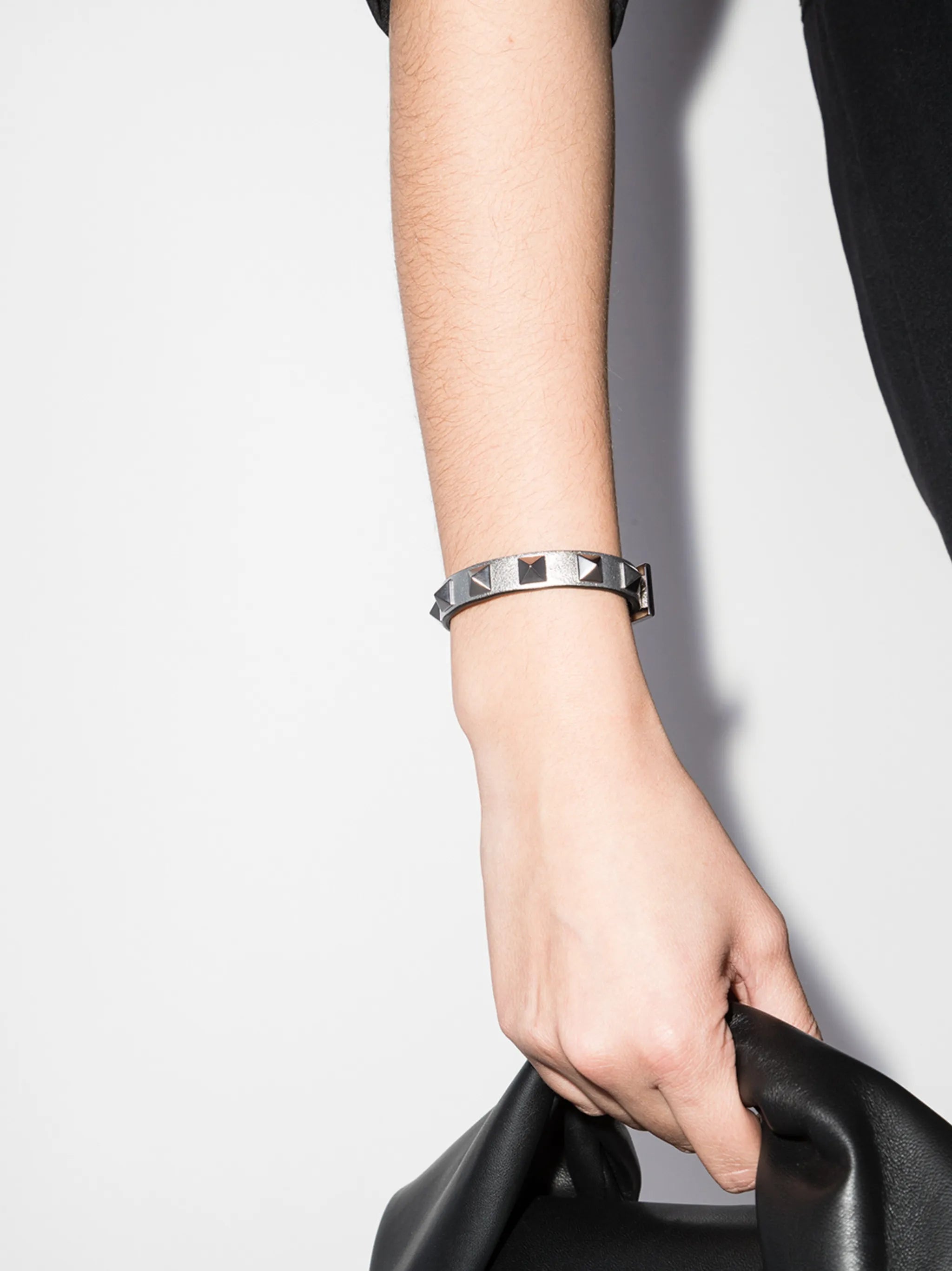 Rockstud metallic bracelet