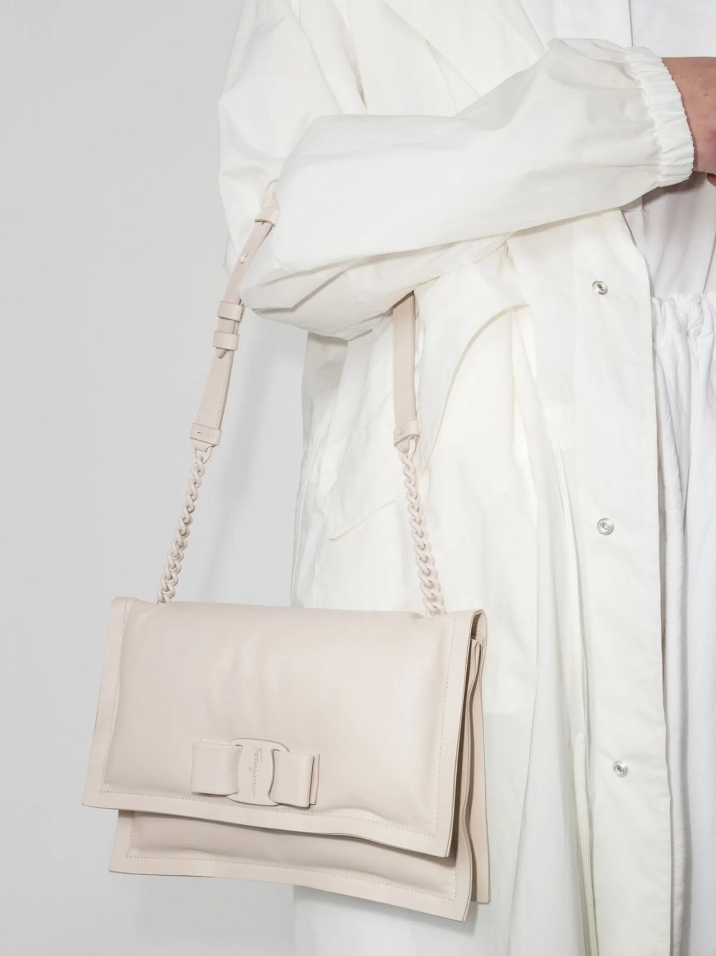 Viva bow-detail shoulder bag