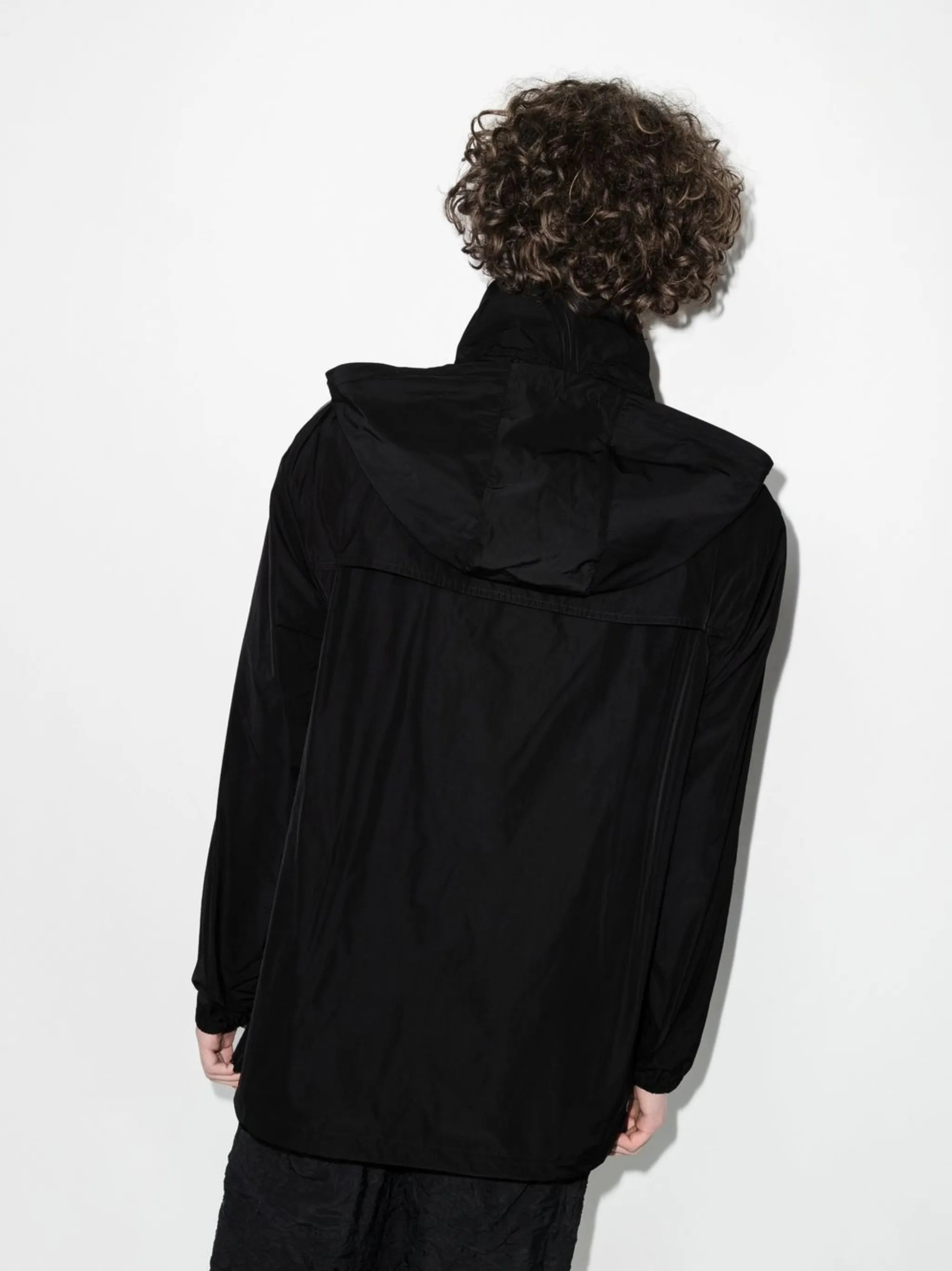 Industrial-strap lightweight jacket
