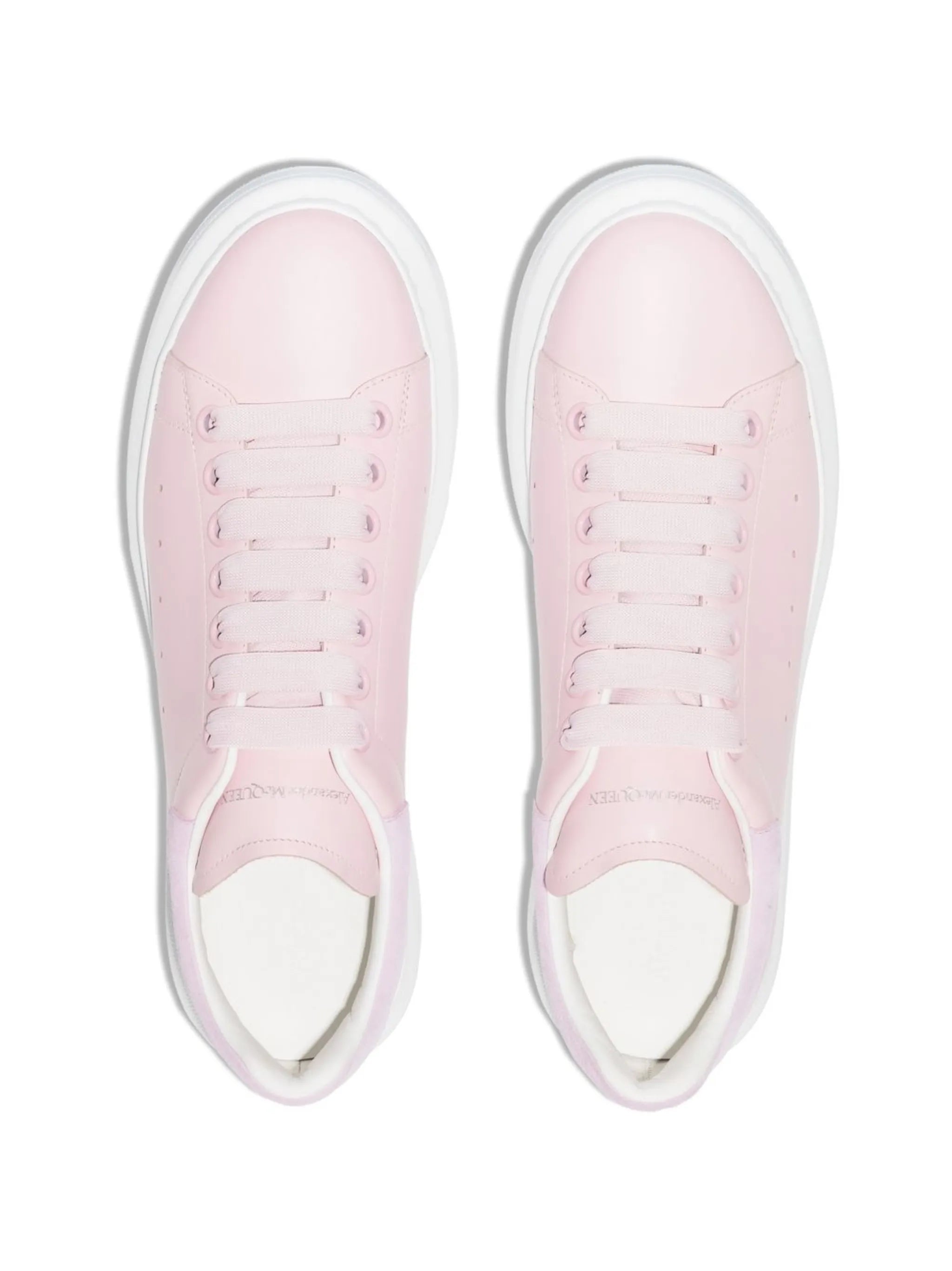Oversized low-top sneakers