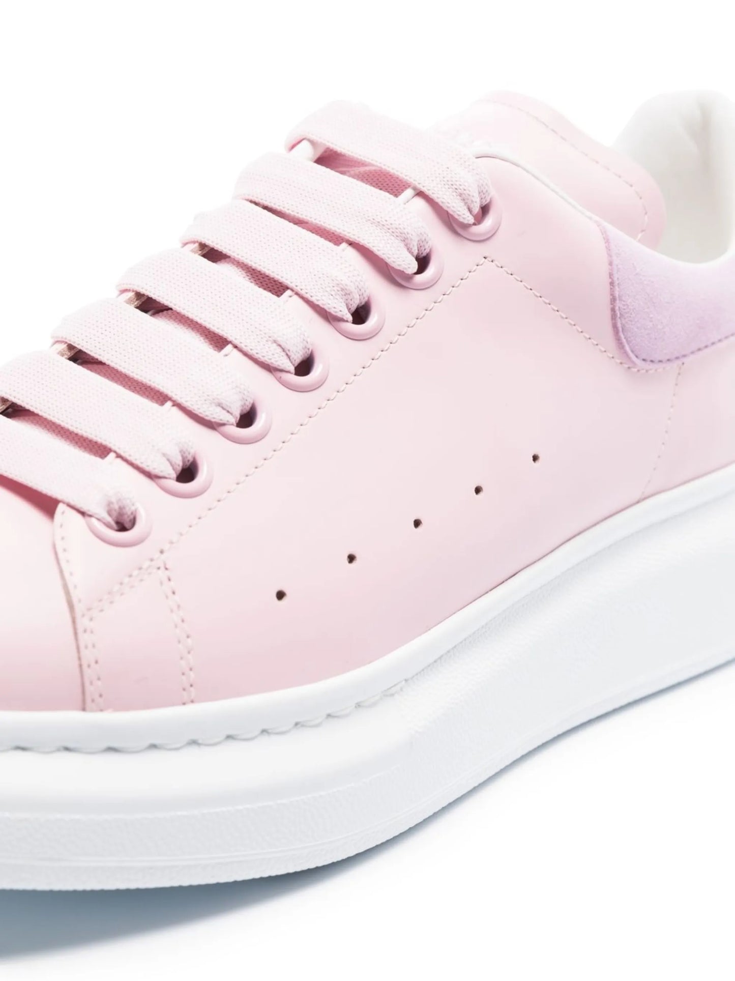 Oversized low-top sneakers