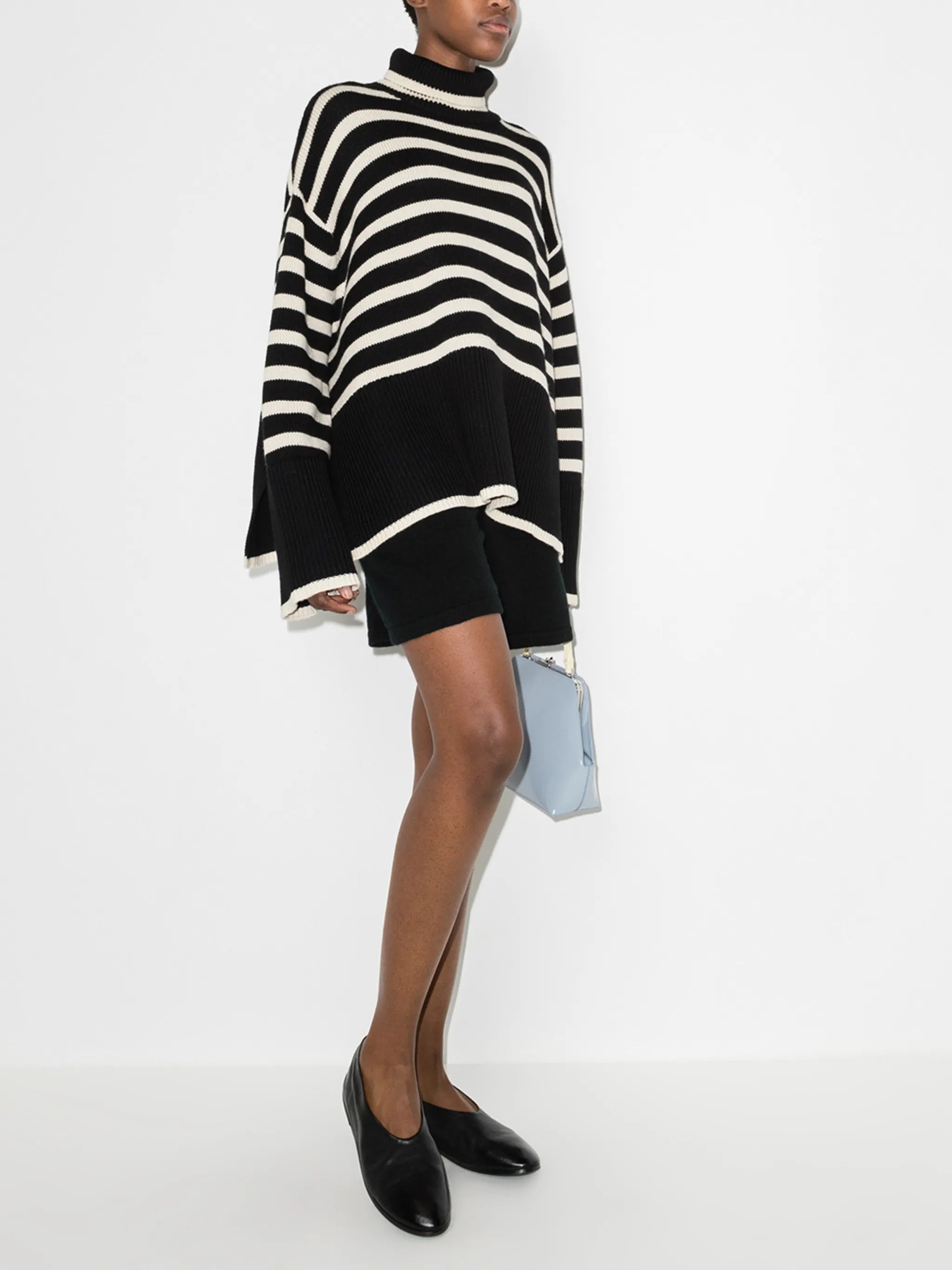 Elgood Close knitted shorts