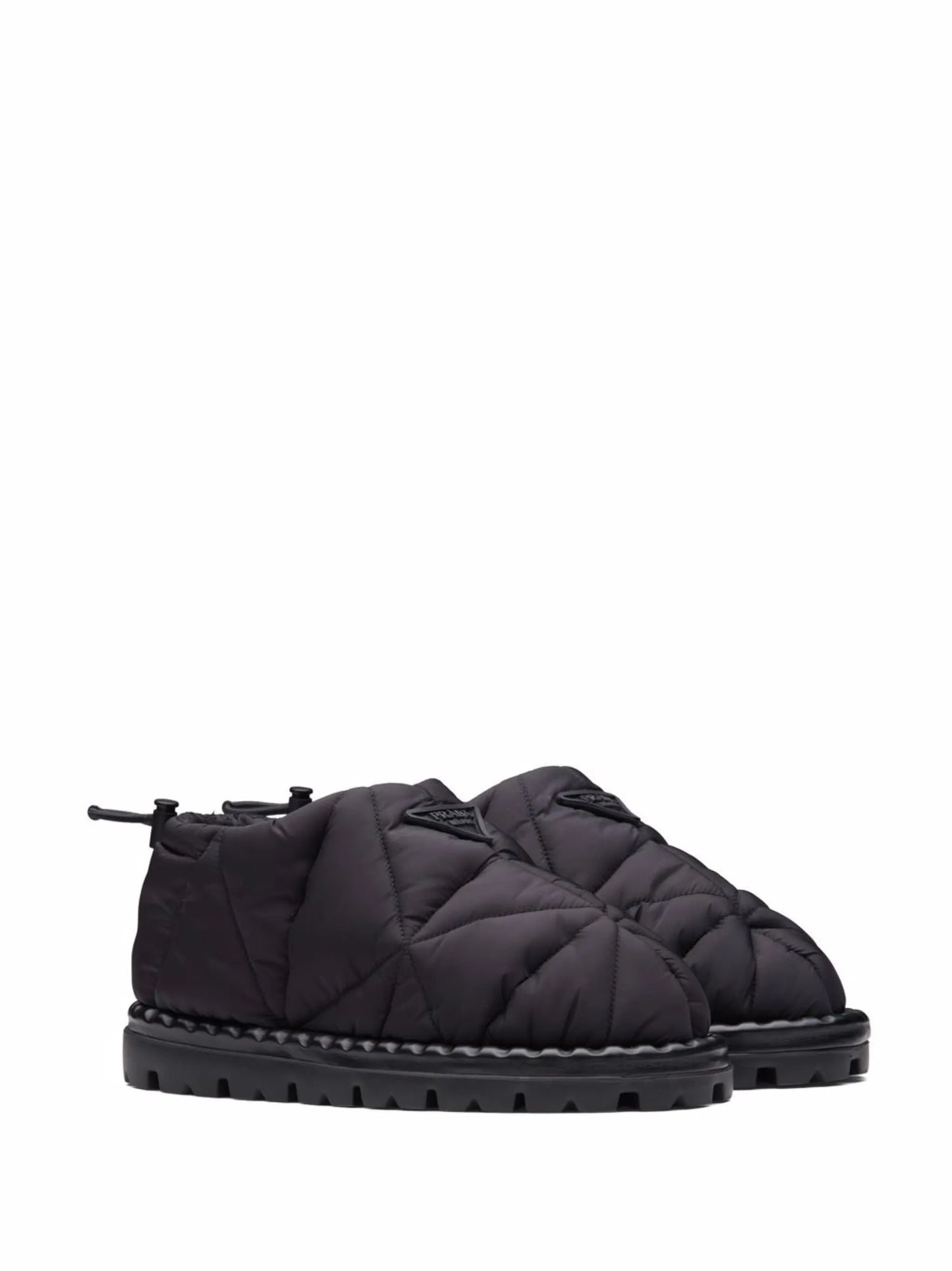 Blow padded slip-on shoes