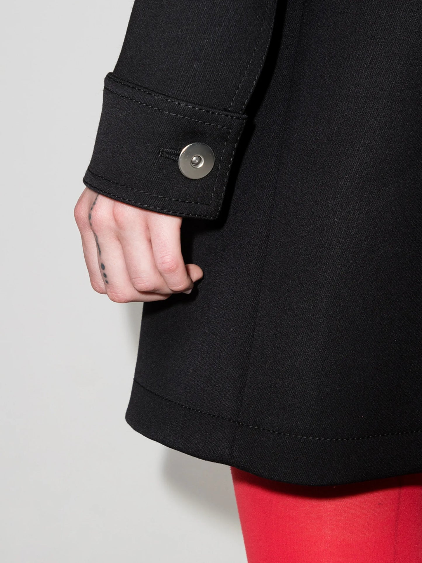 contrast-stitching structured shirt dress