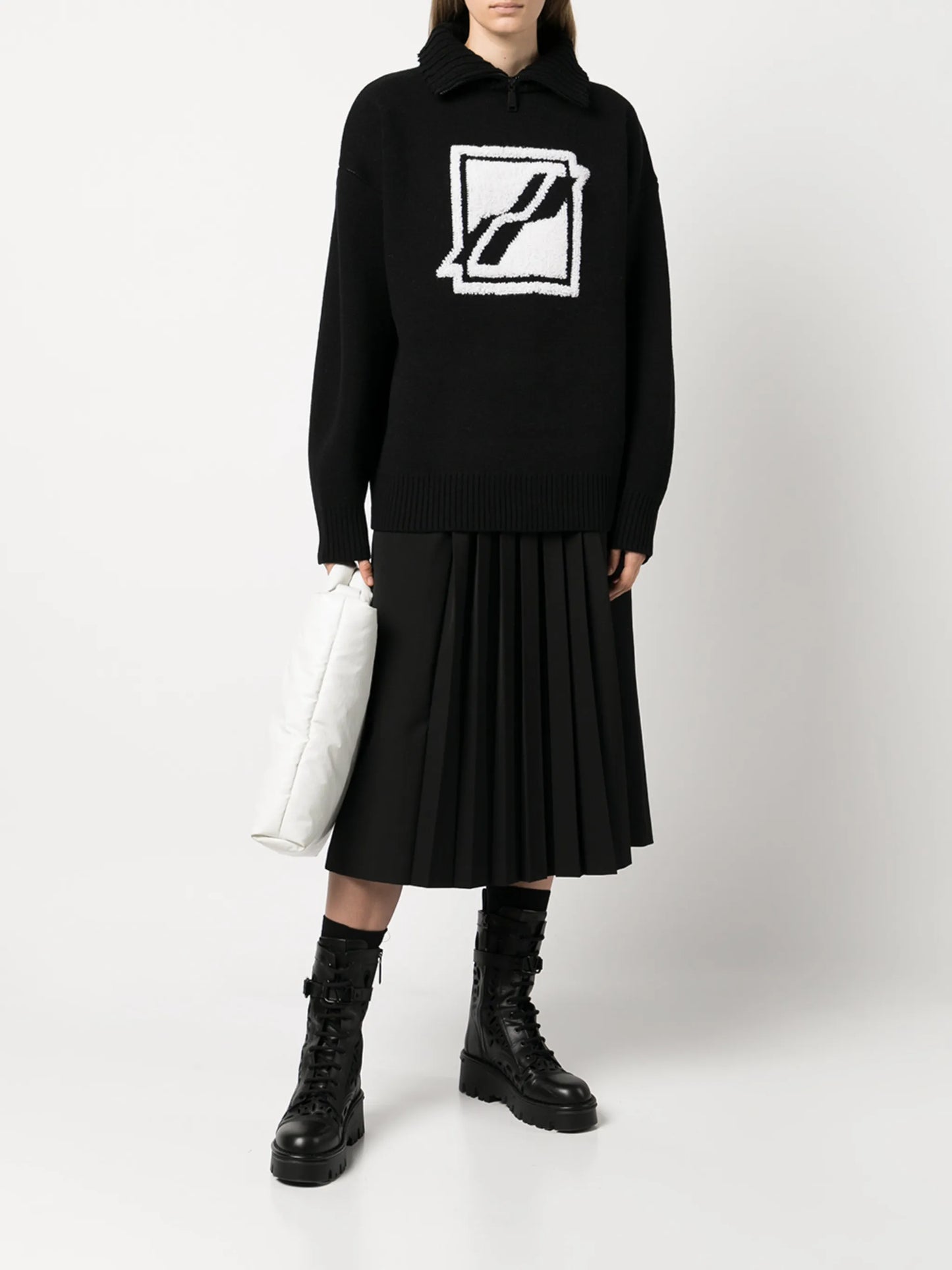 logo-intarsia roll-neck jumper
