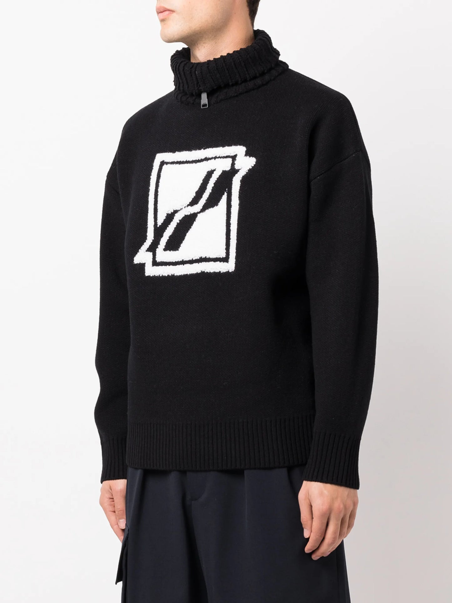 logo-intarsia roll-neck jumper