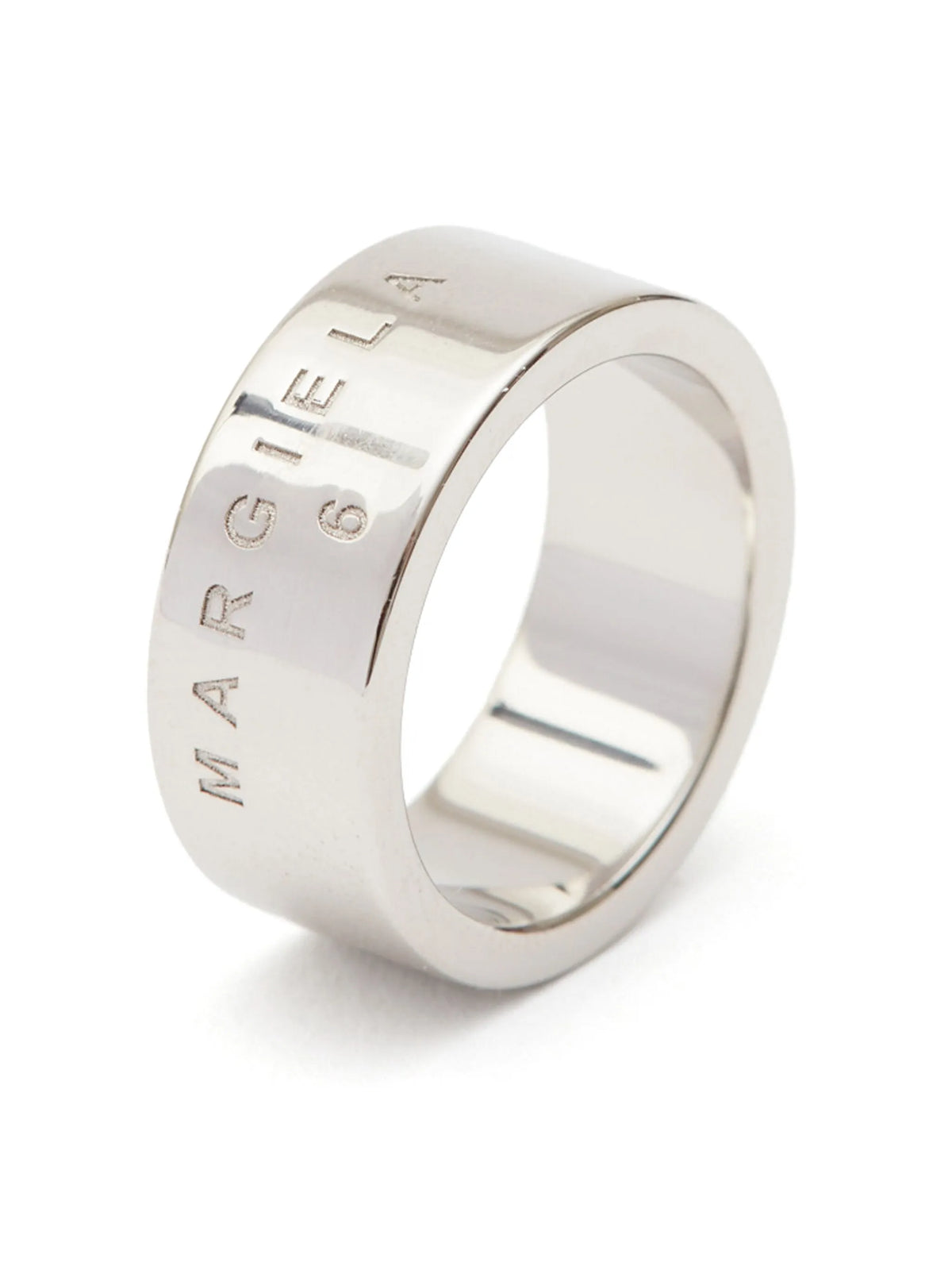Minimal engraved ring