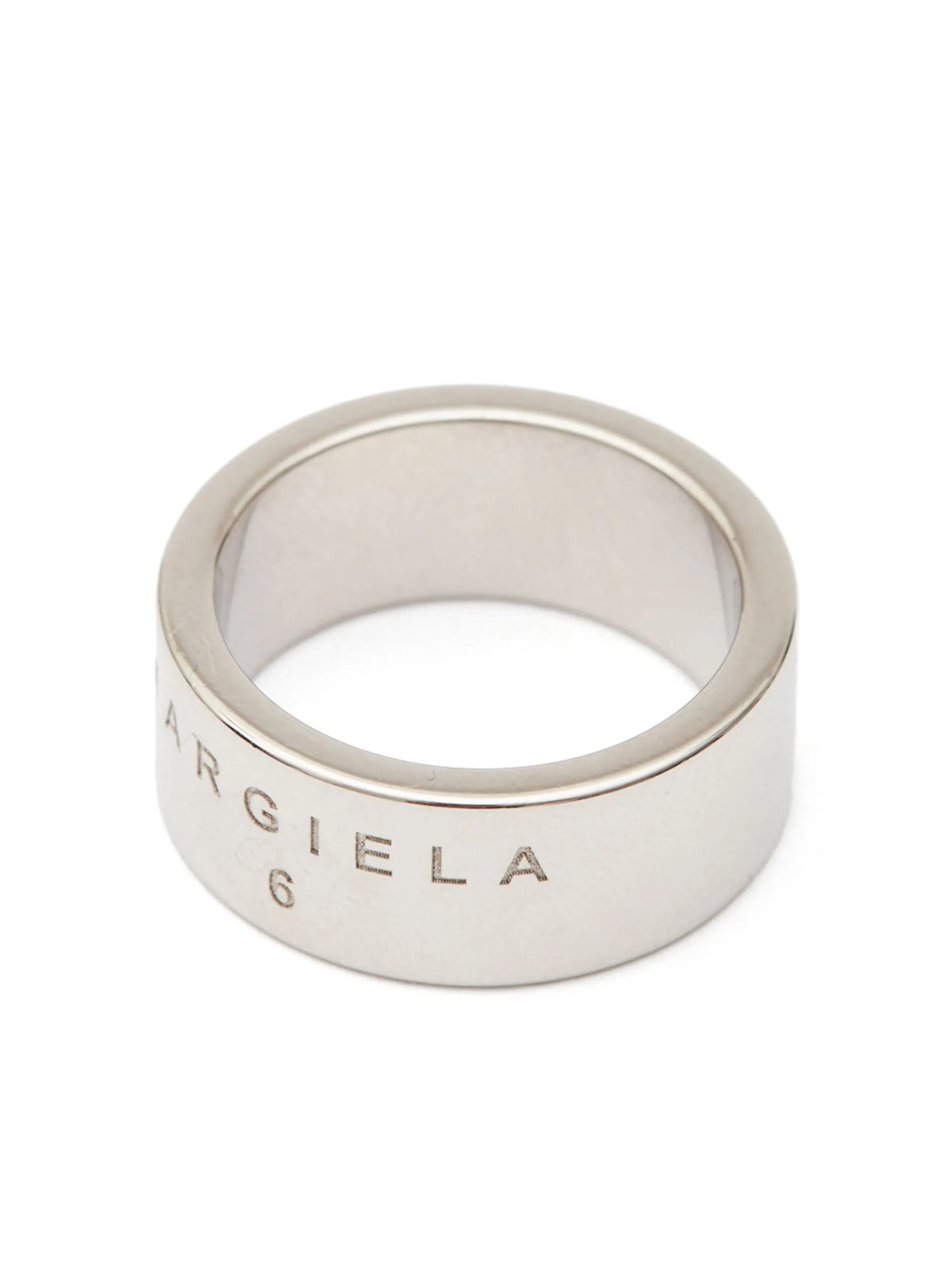 Minimal engraved ring