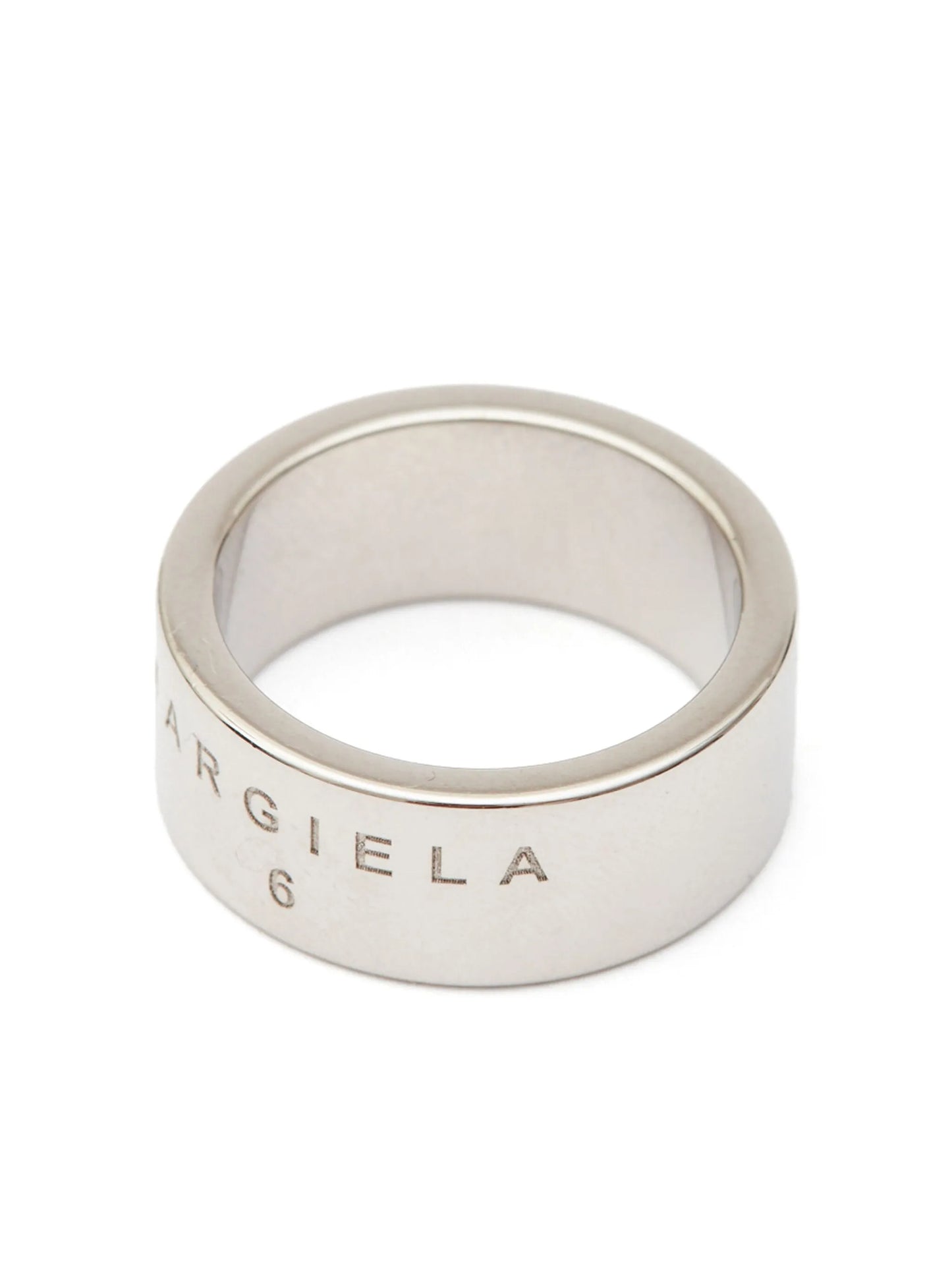 Minimal engraved ring