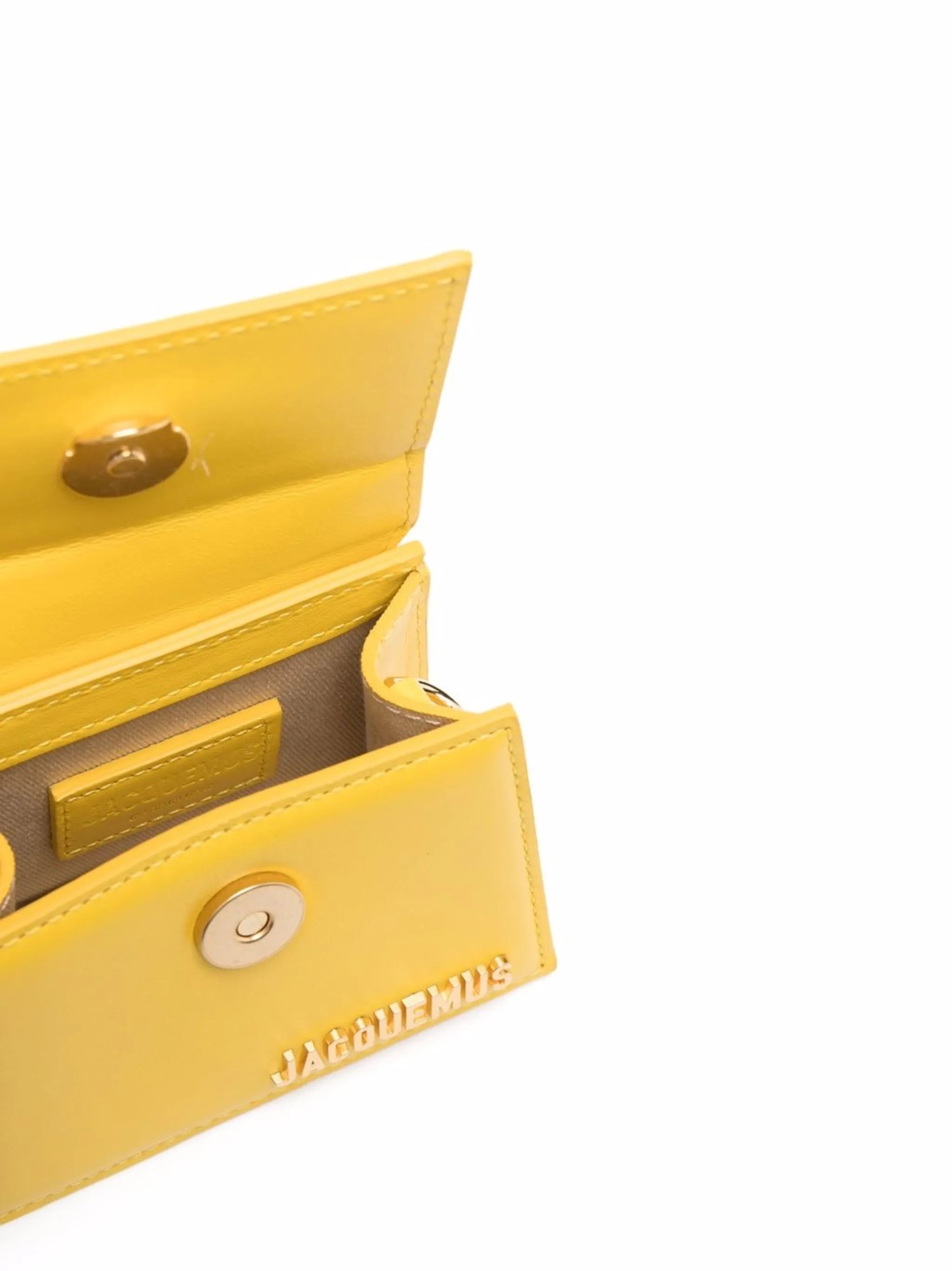 Le Chiquito mini bag