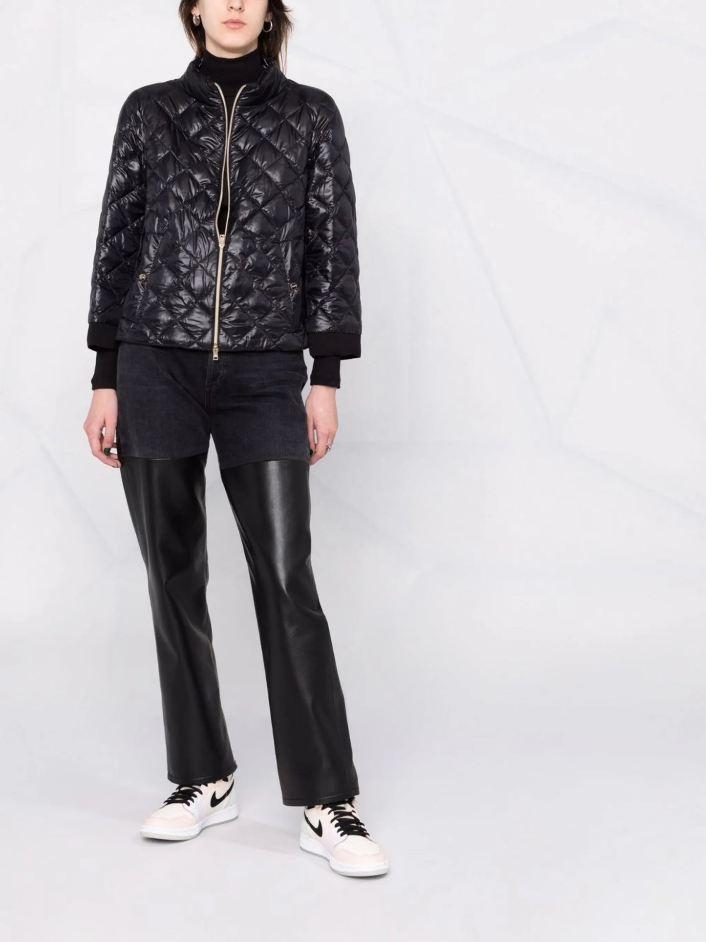Ultralight diamond-quilted jacket