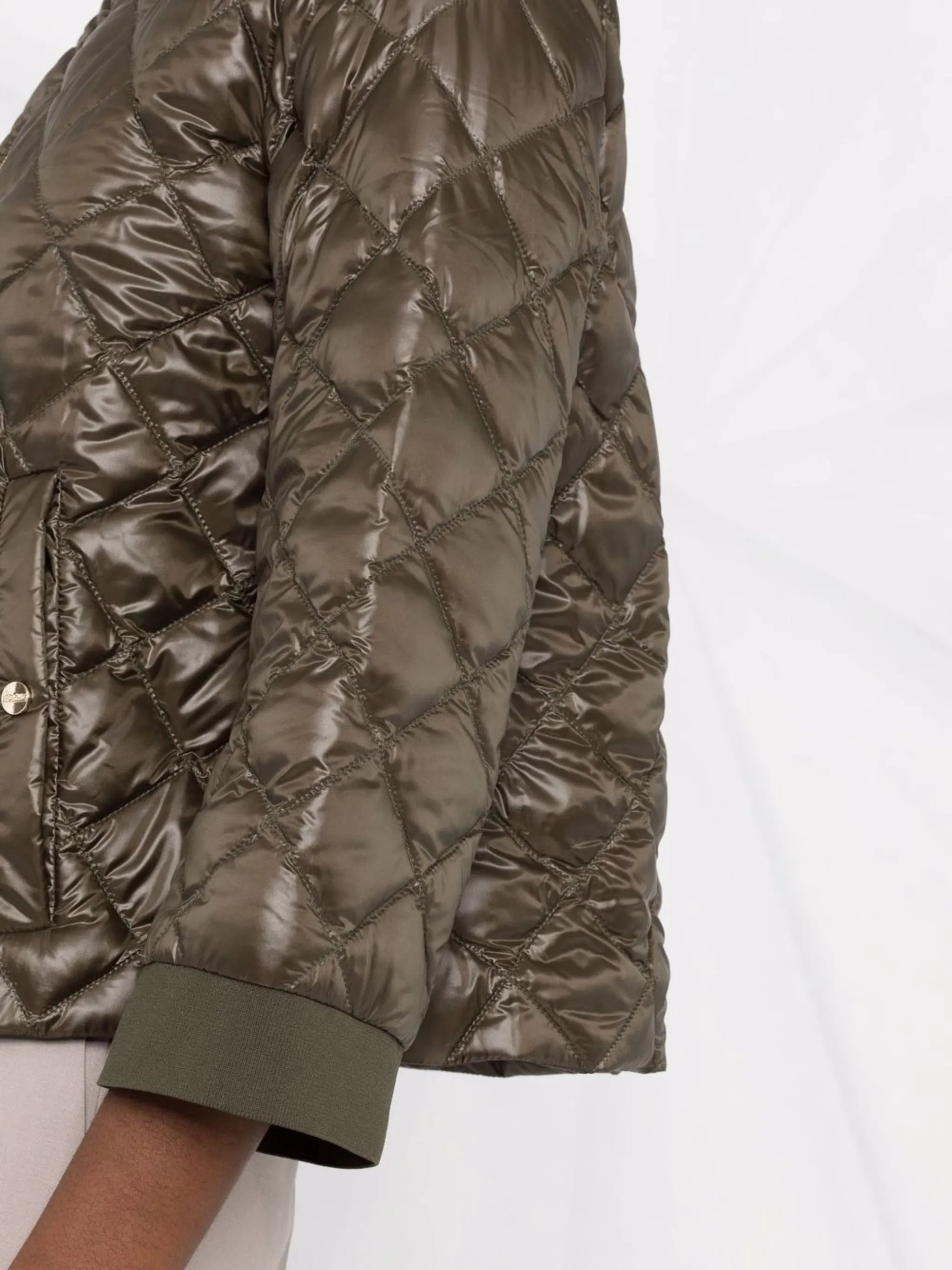 Ultralight diamond-quilted jacket