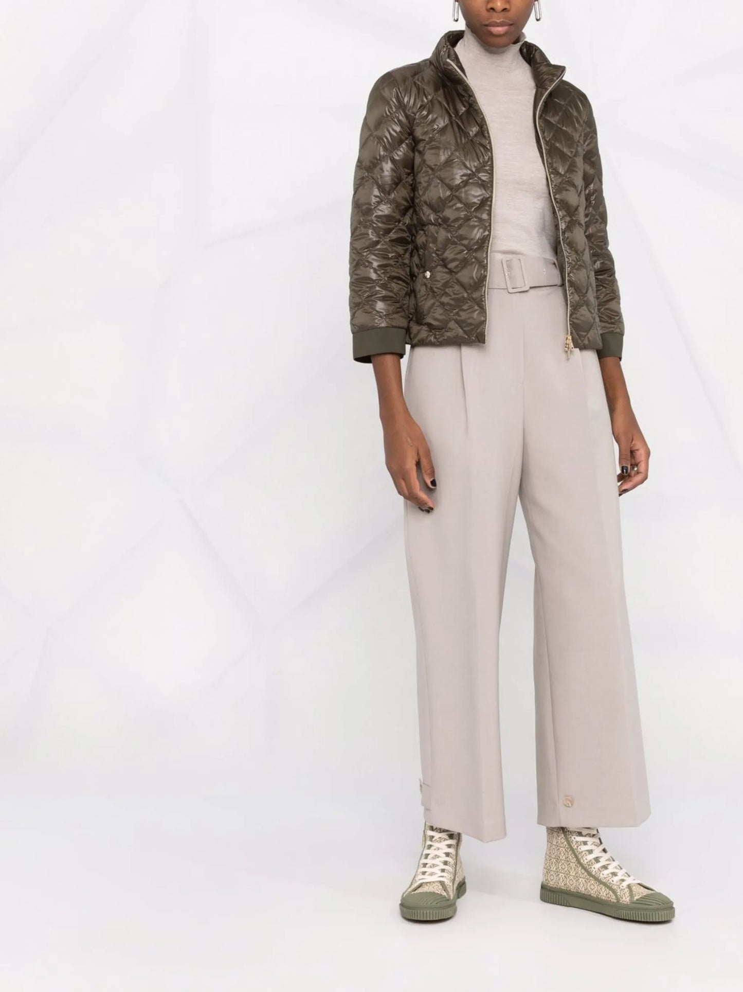 Ultralight diamond-quilted jacket