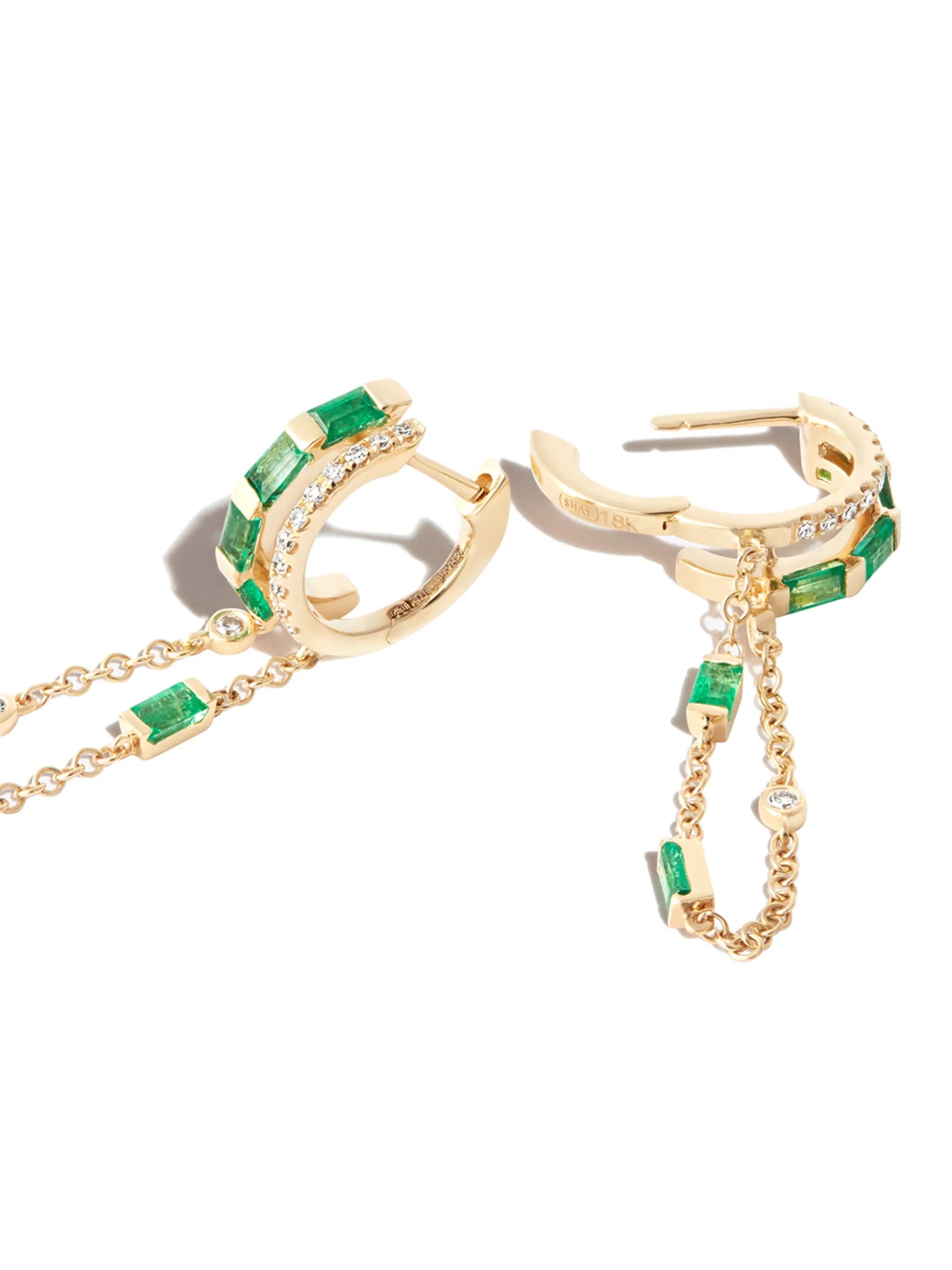 18kt yellow gold emerald and diamond earrings