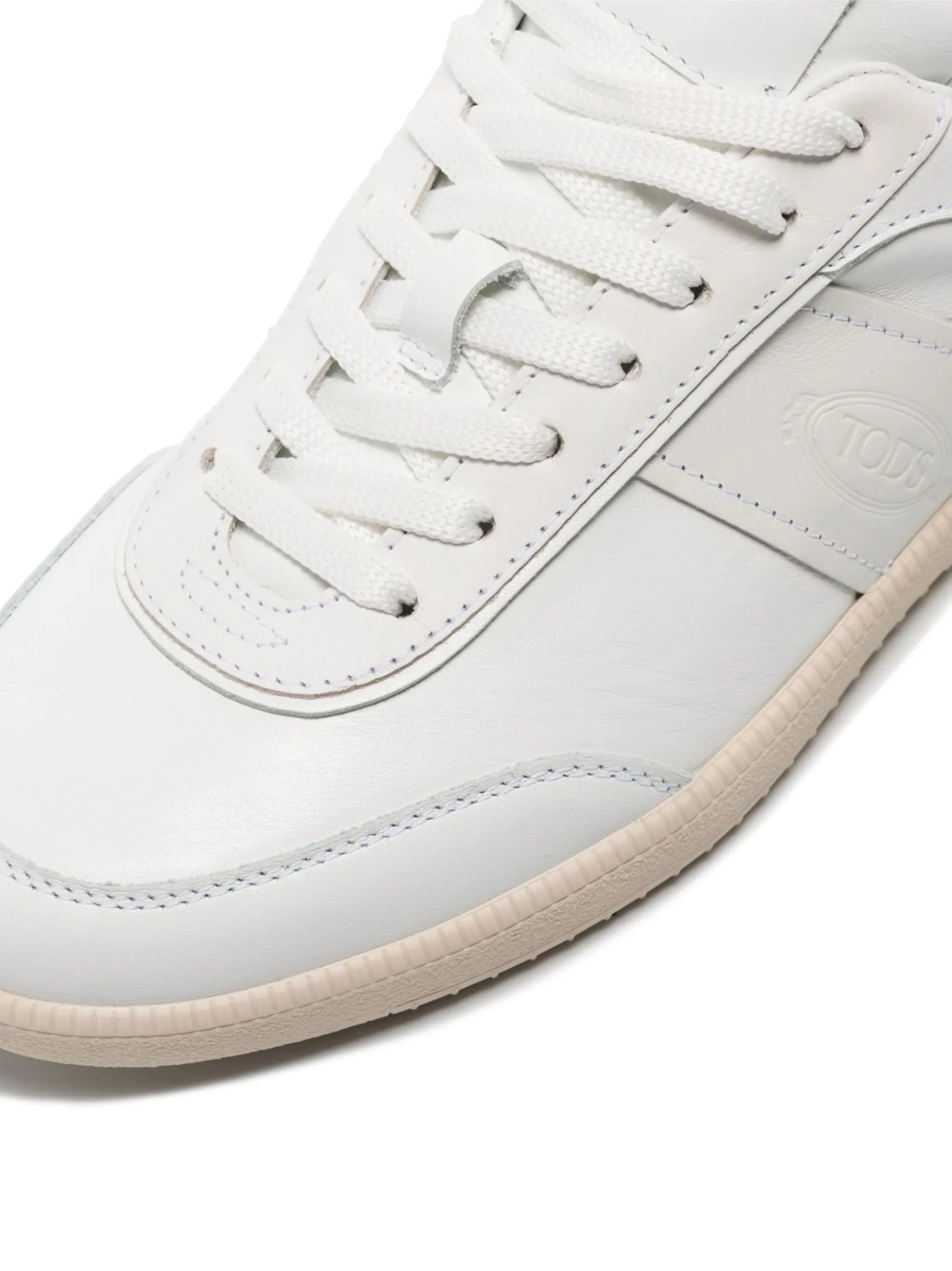 logo-embossed low top sneakers