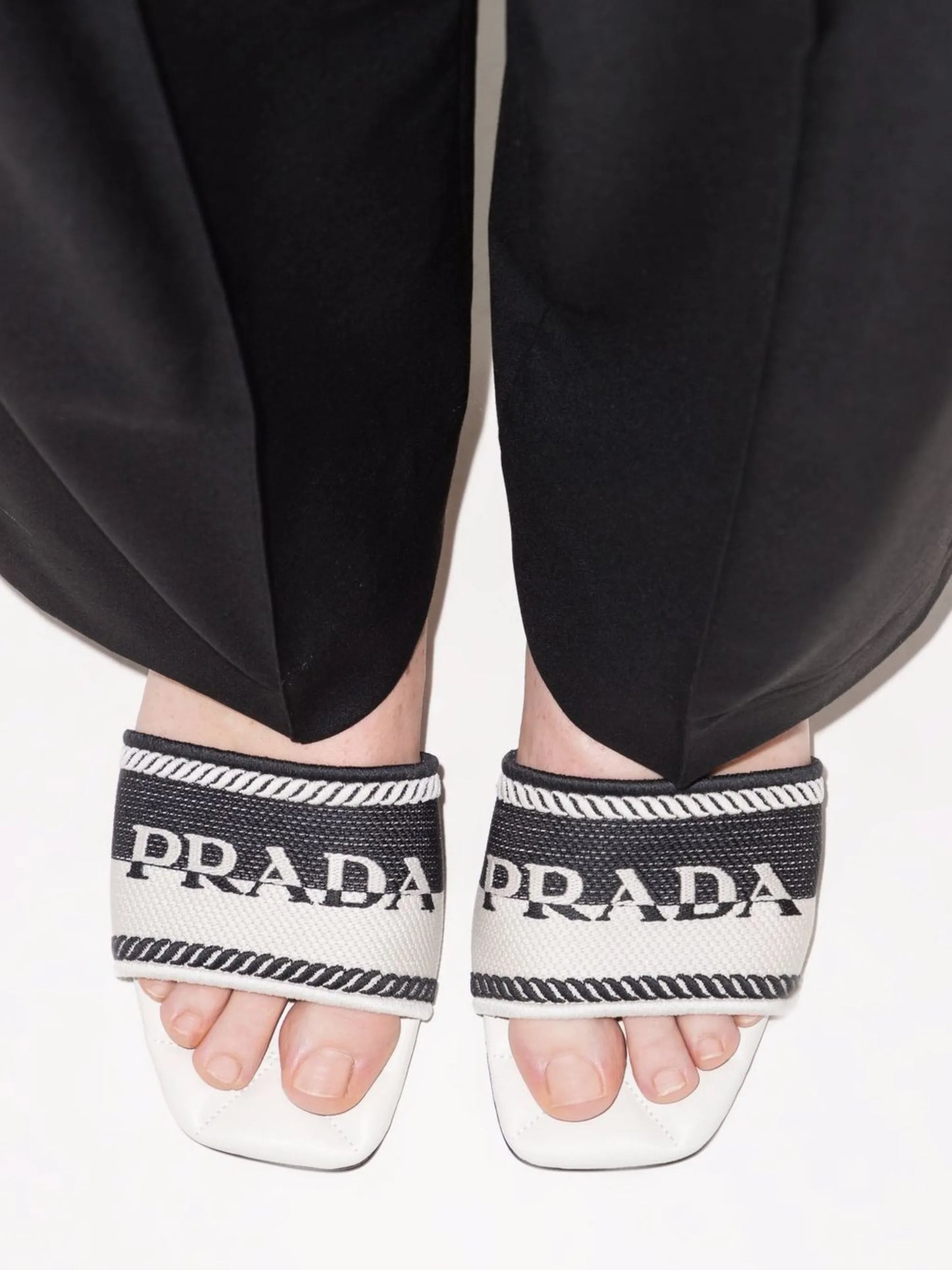 logo jacquard-knit slides