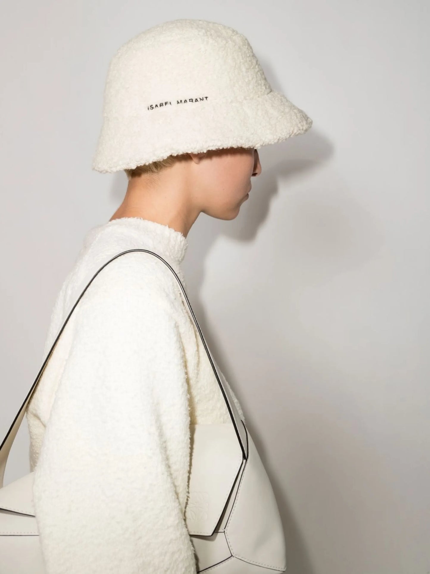 Denji logo-embroidered bucket hat