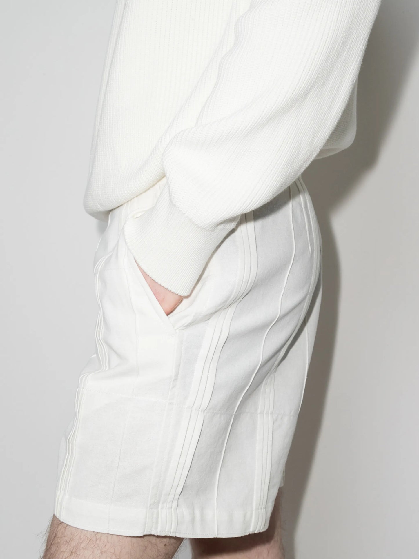 Pines pleated shorts