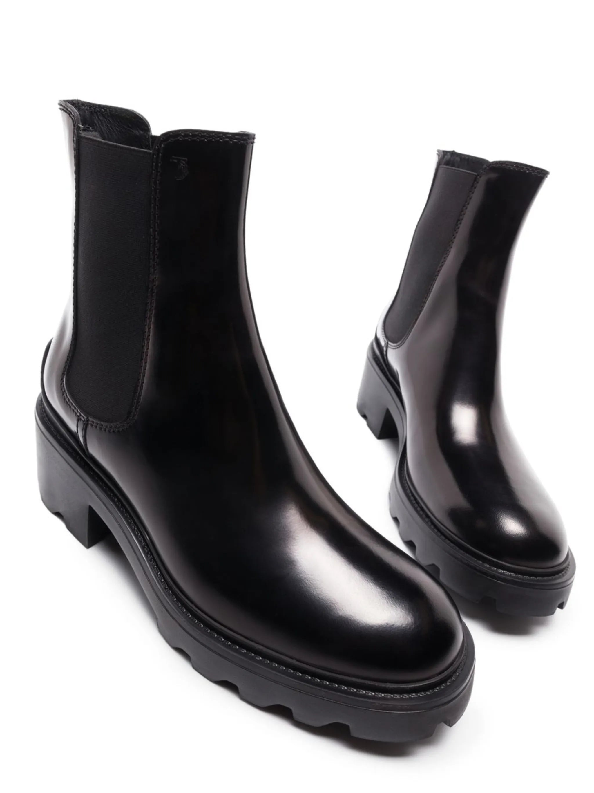 lug-sole Chelsea boots