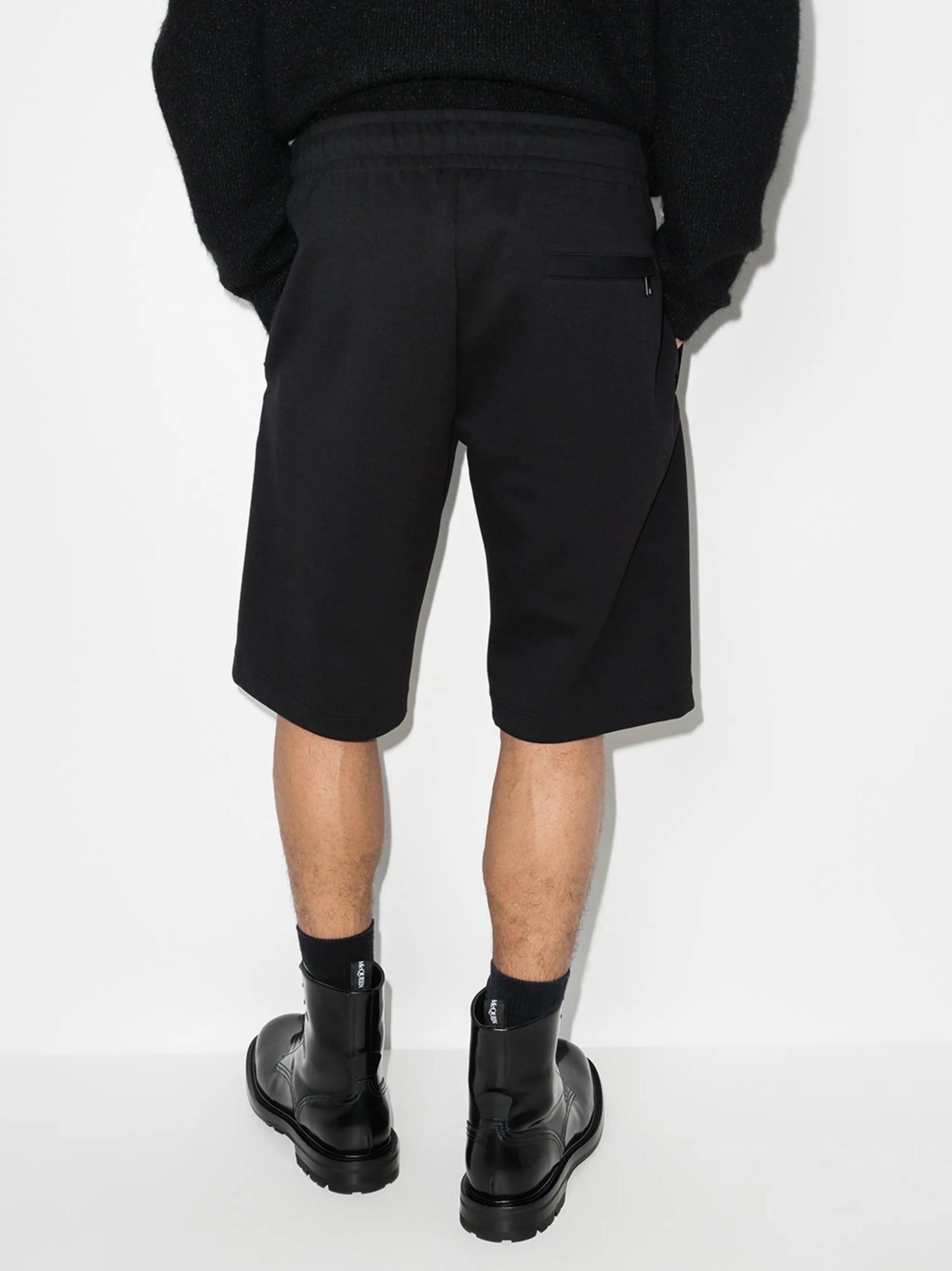 embroidered-bee drawstring shorts