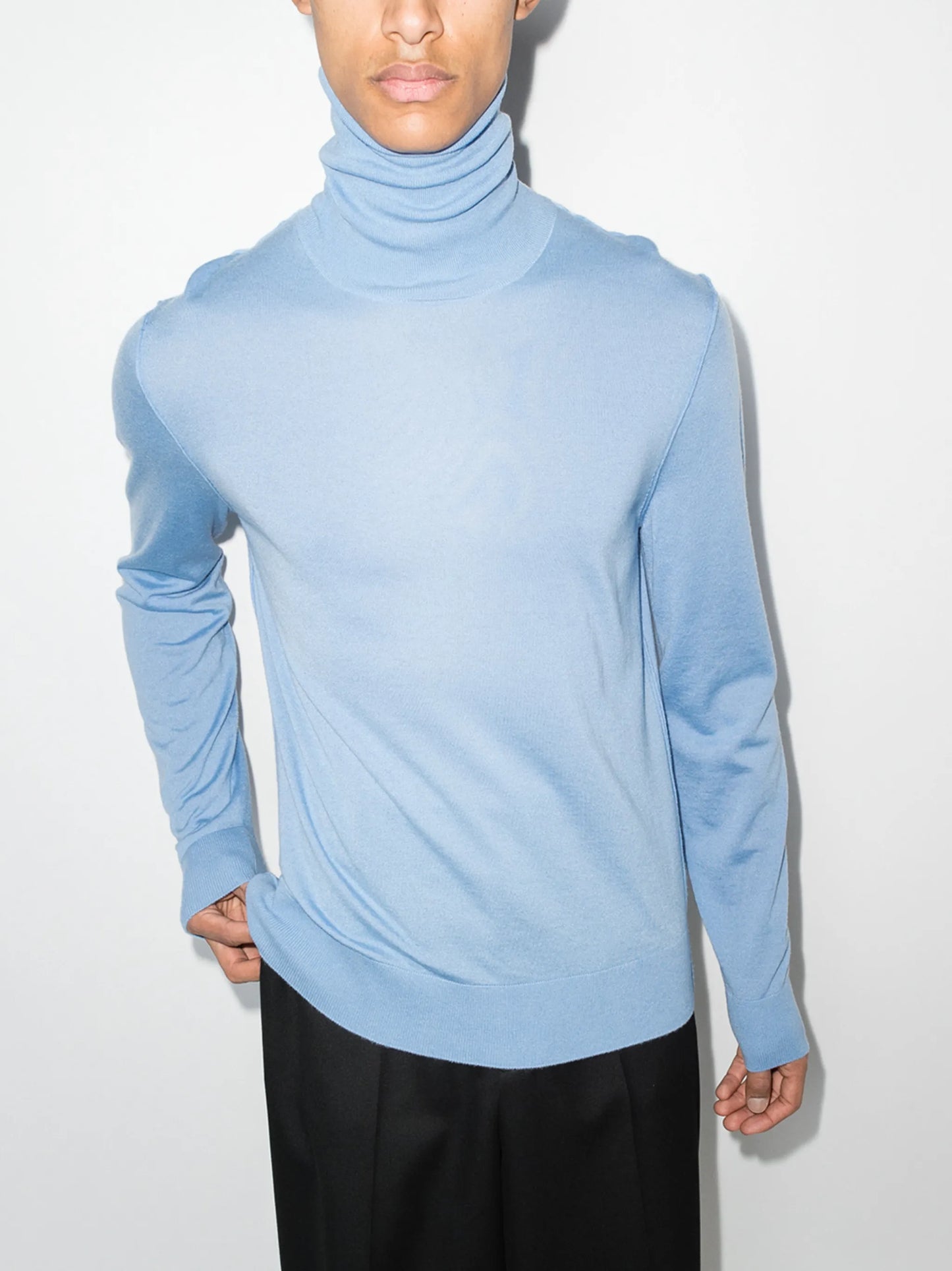 roll-neck fine-knit jumper