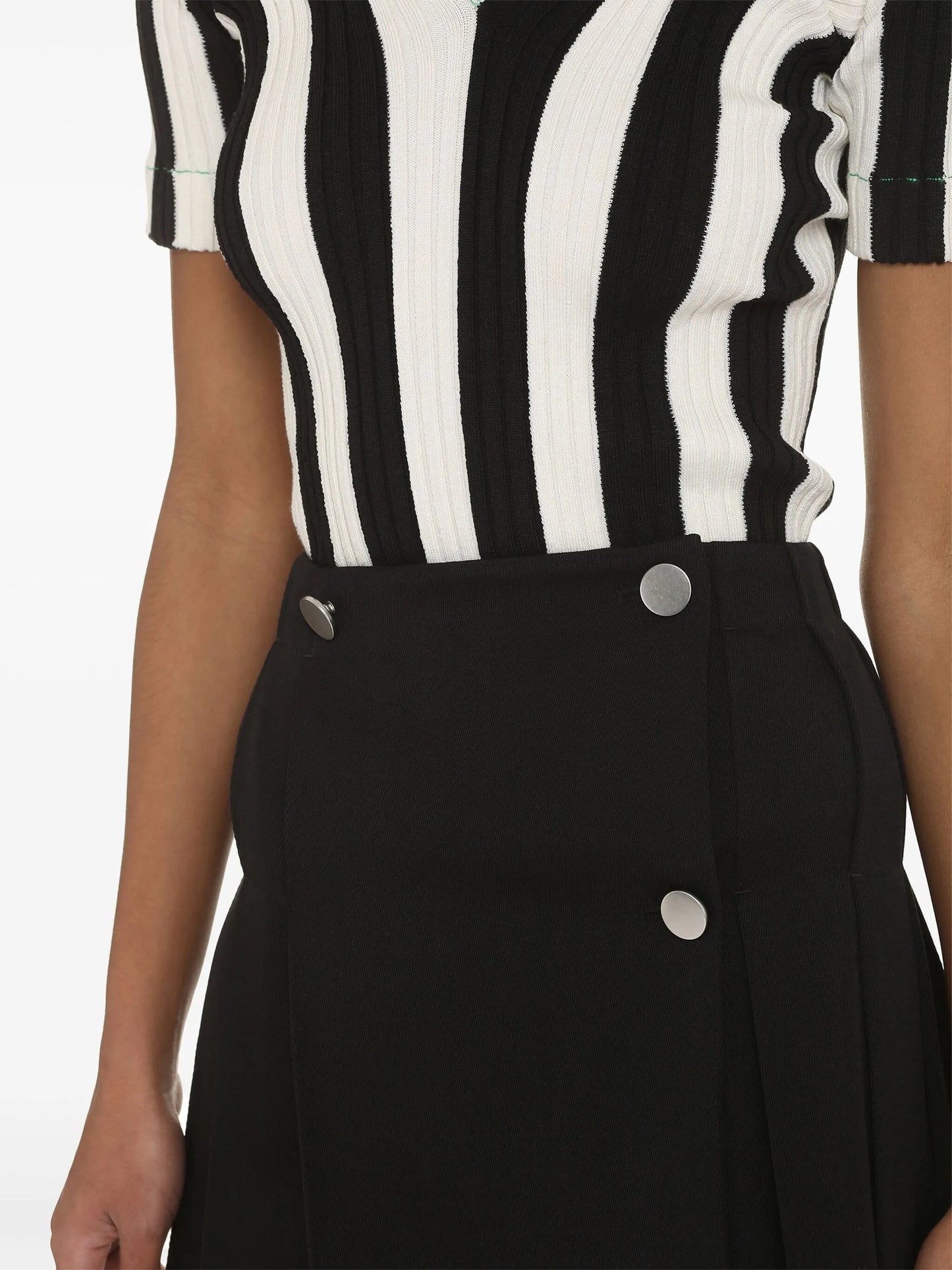 button-front pleated mini skirt