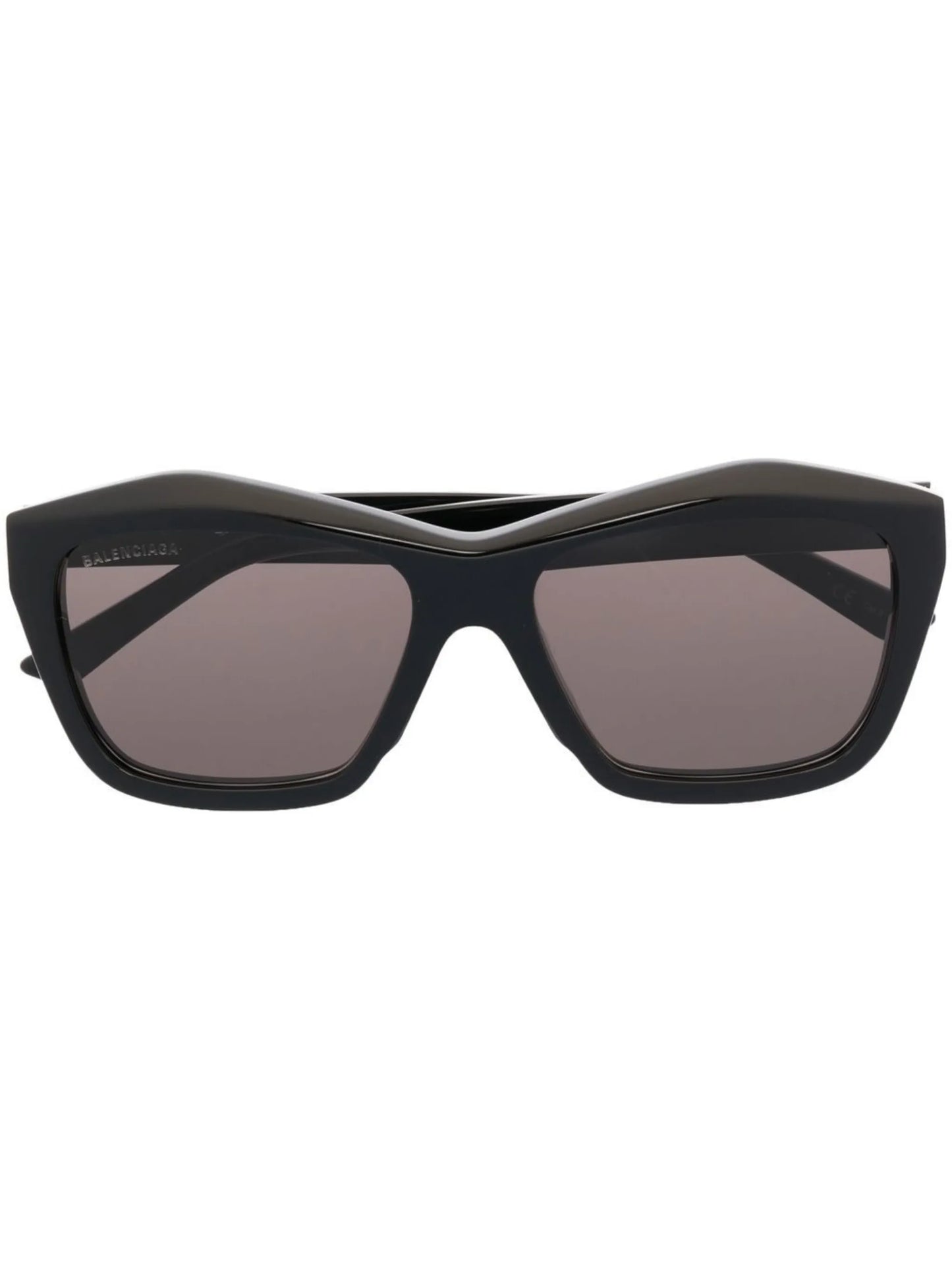 oversize-frame sunglasses