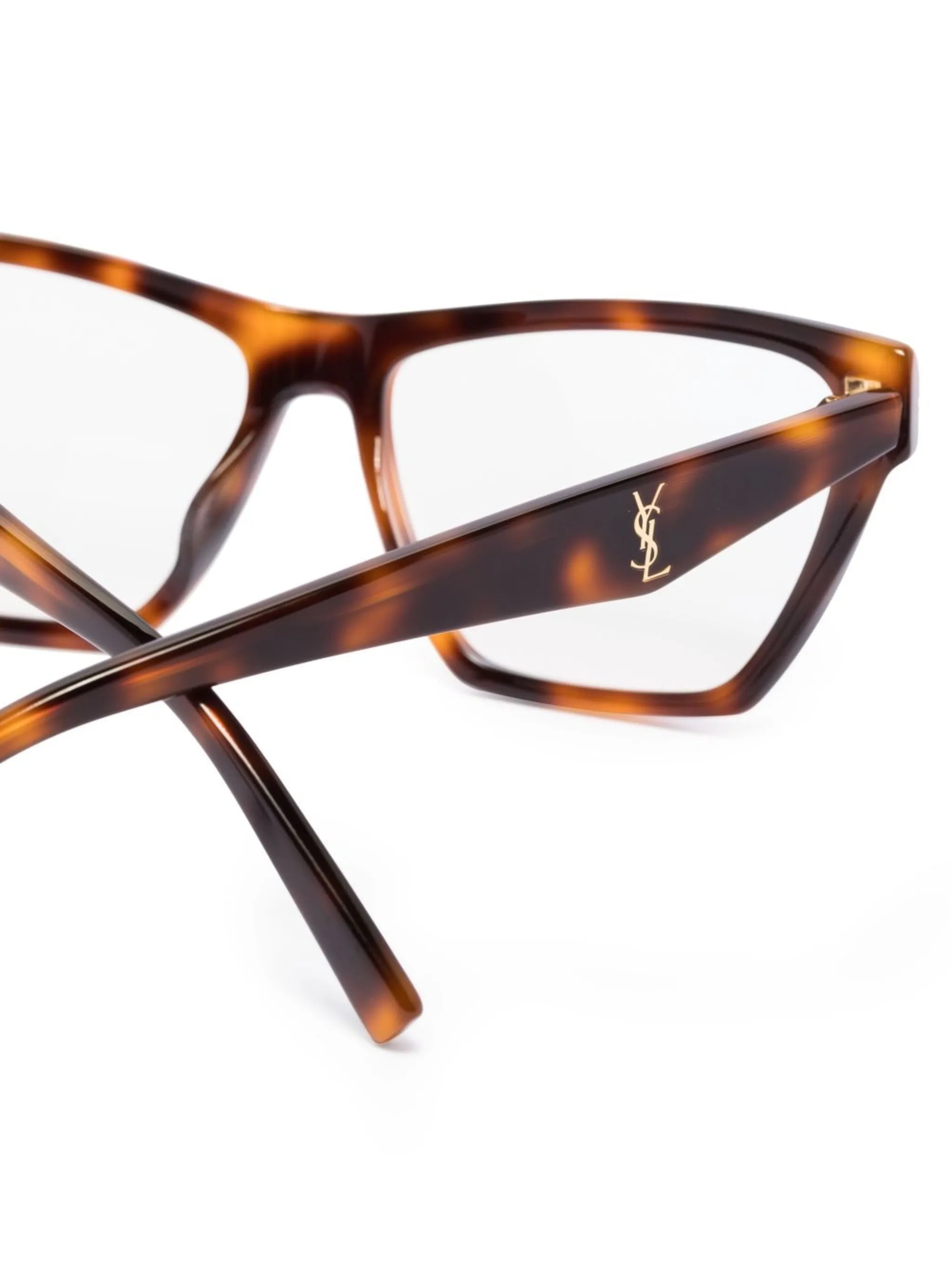 tortoiseshell-effect cat eye-frame glasses