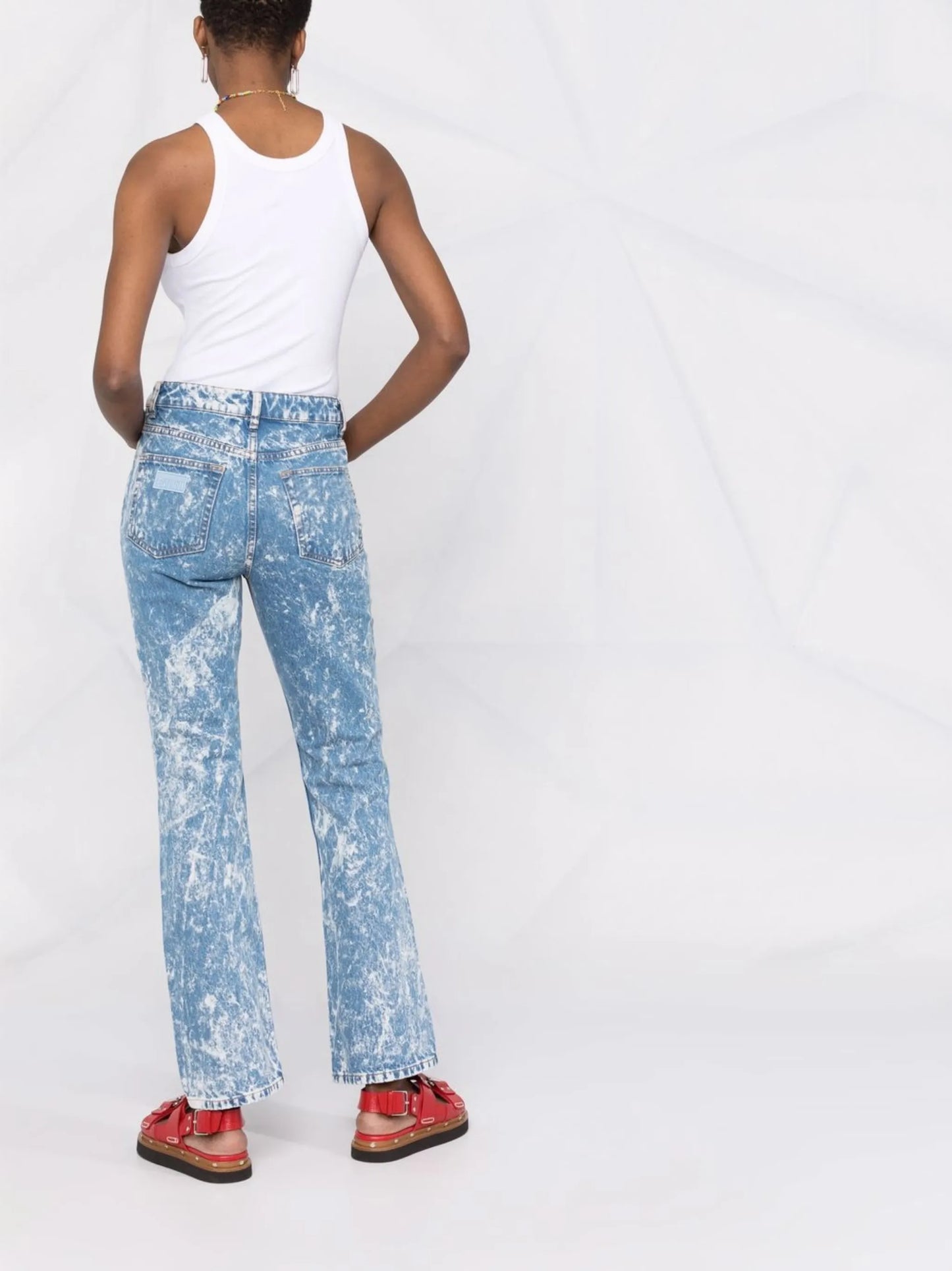 bleach-effect jeans